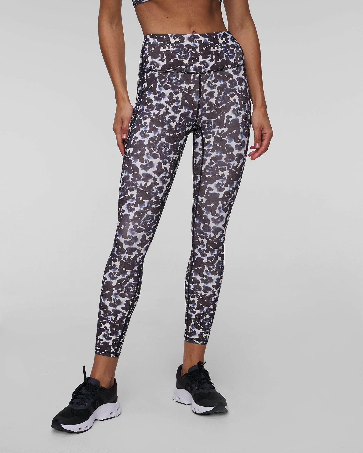 Women's Varley Form High Pocket Legging 25