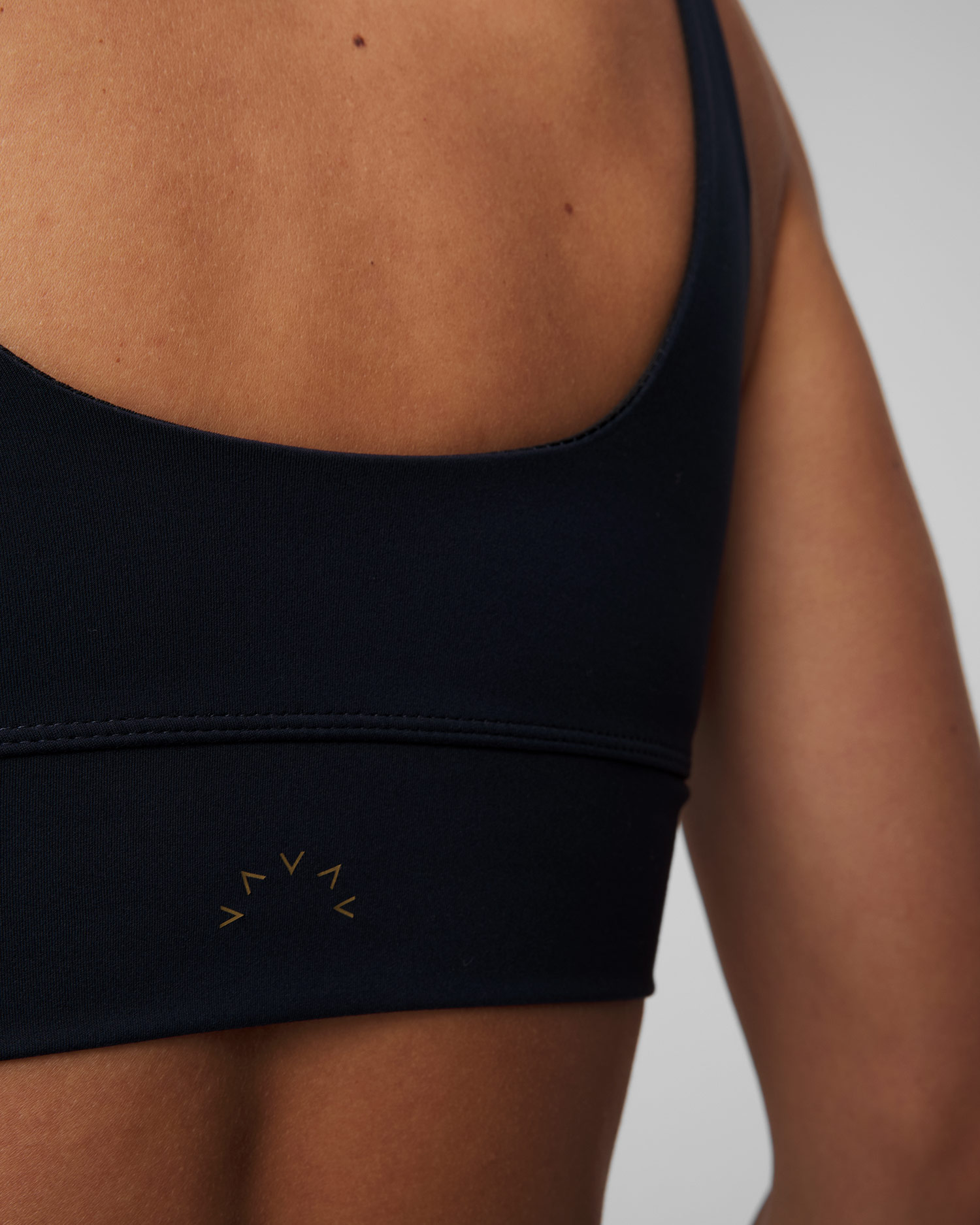 Women’s navy blue sports Varley FreeSoft Cori Bra