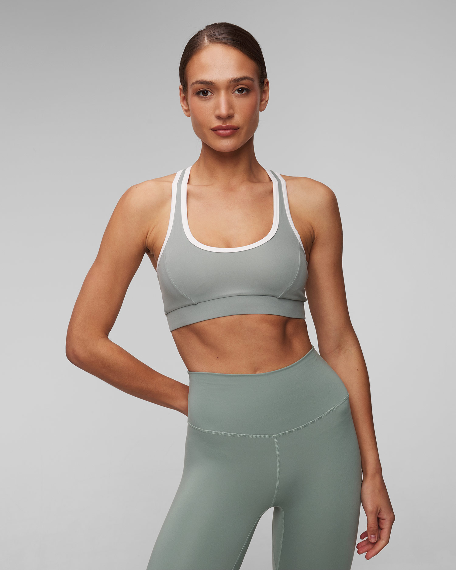 Sutien sport verde pentru femei Varley Move Selma Bra
