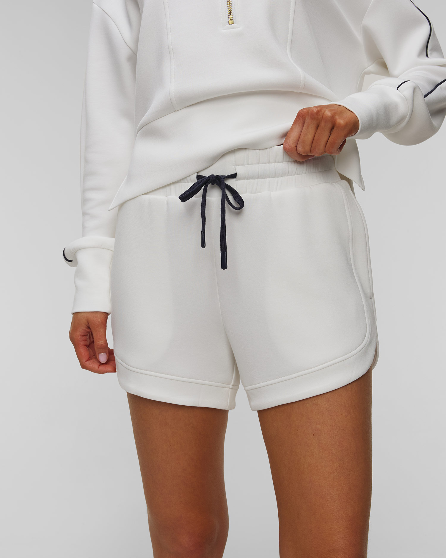 Women's white sweatshorts Varley Ollie High Rise Short 3.5
