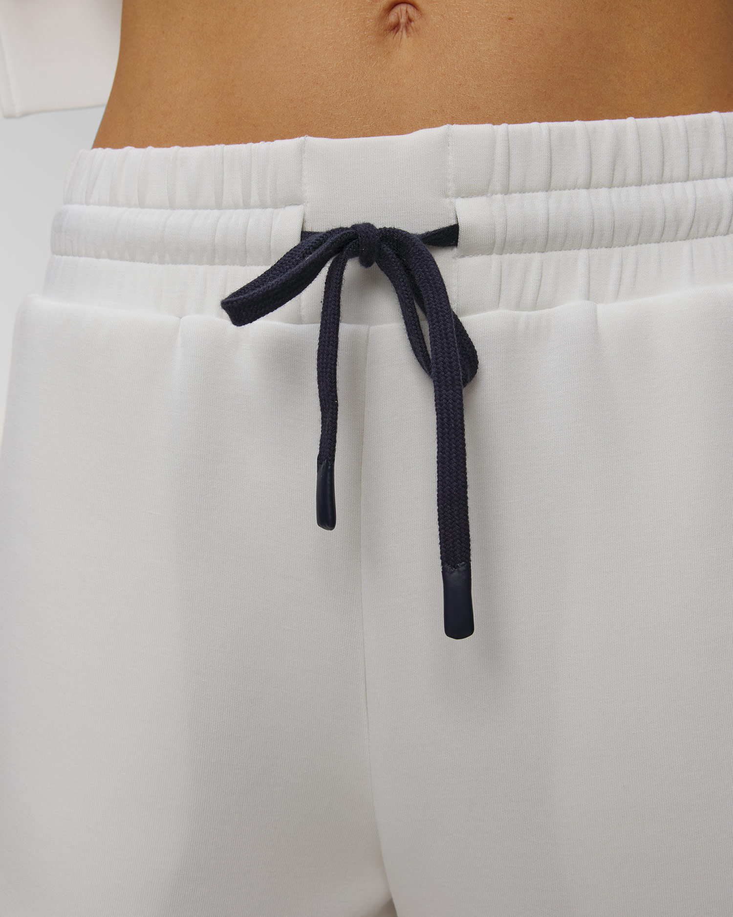 Short de survêtement blanc pour femmes Varley Ollie High Rise Short 3.5