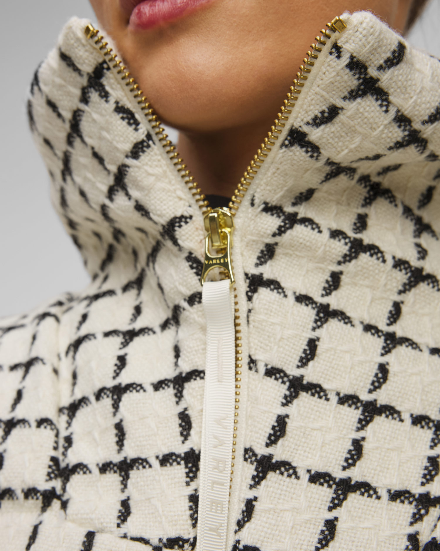 Veste en laine pour femmes Varley Eugene Check Short Puffer