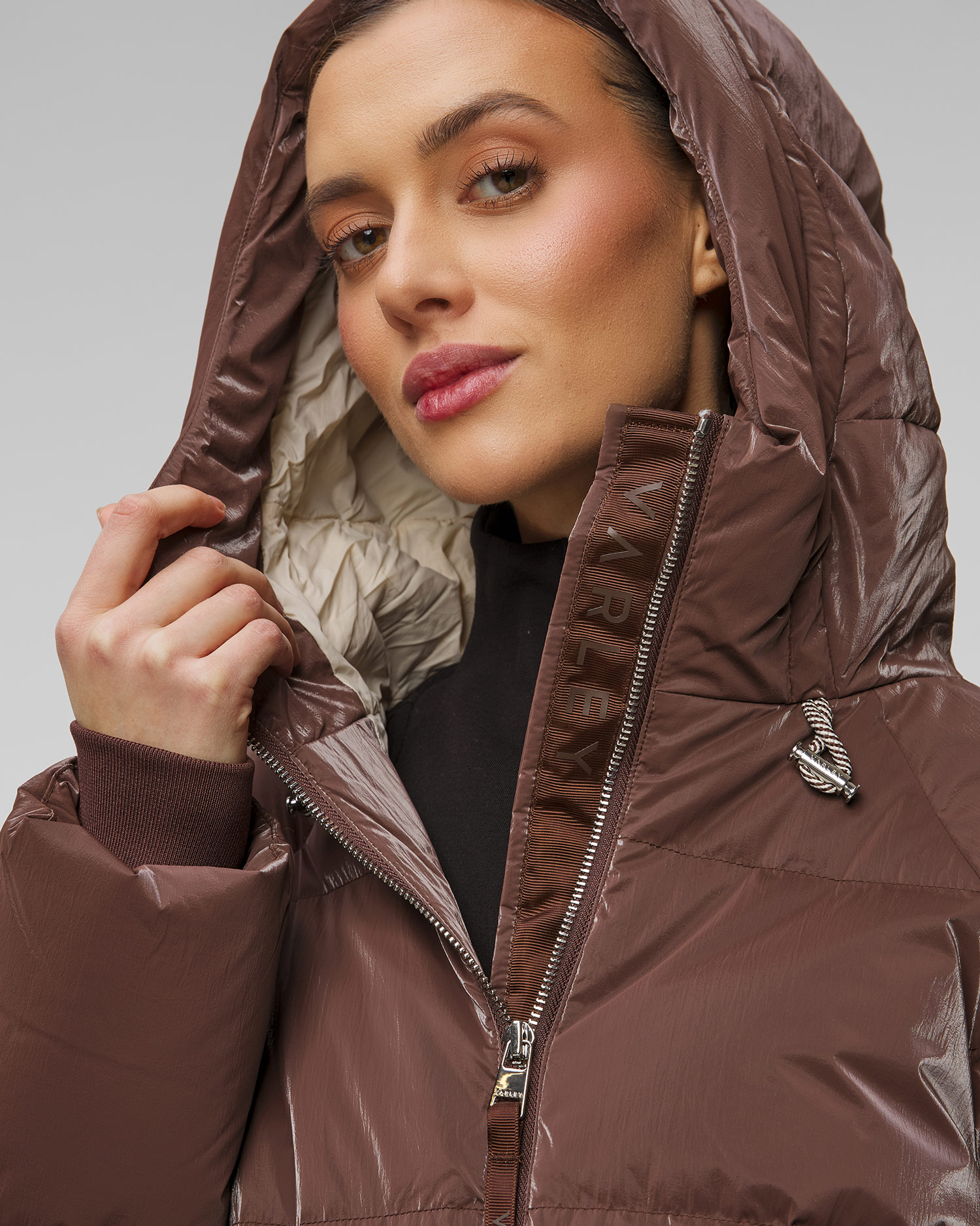 Doudoune marron pour femmes Varley Fullerton Down Jacket