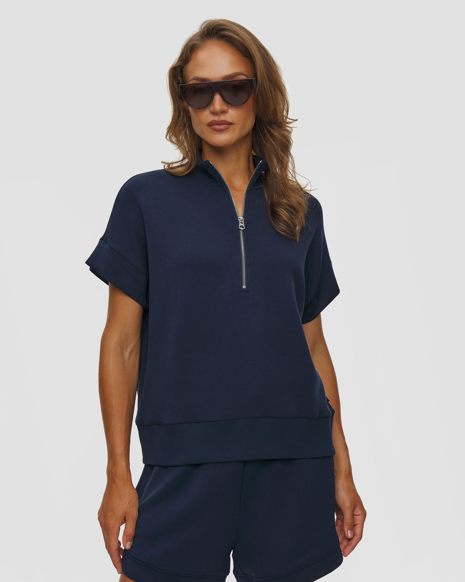 Women's Varley Ritchie Short Sleeve Sweat, Color/Pattern: Granatowy