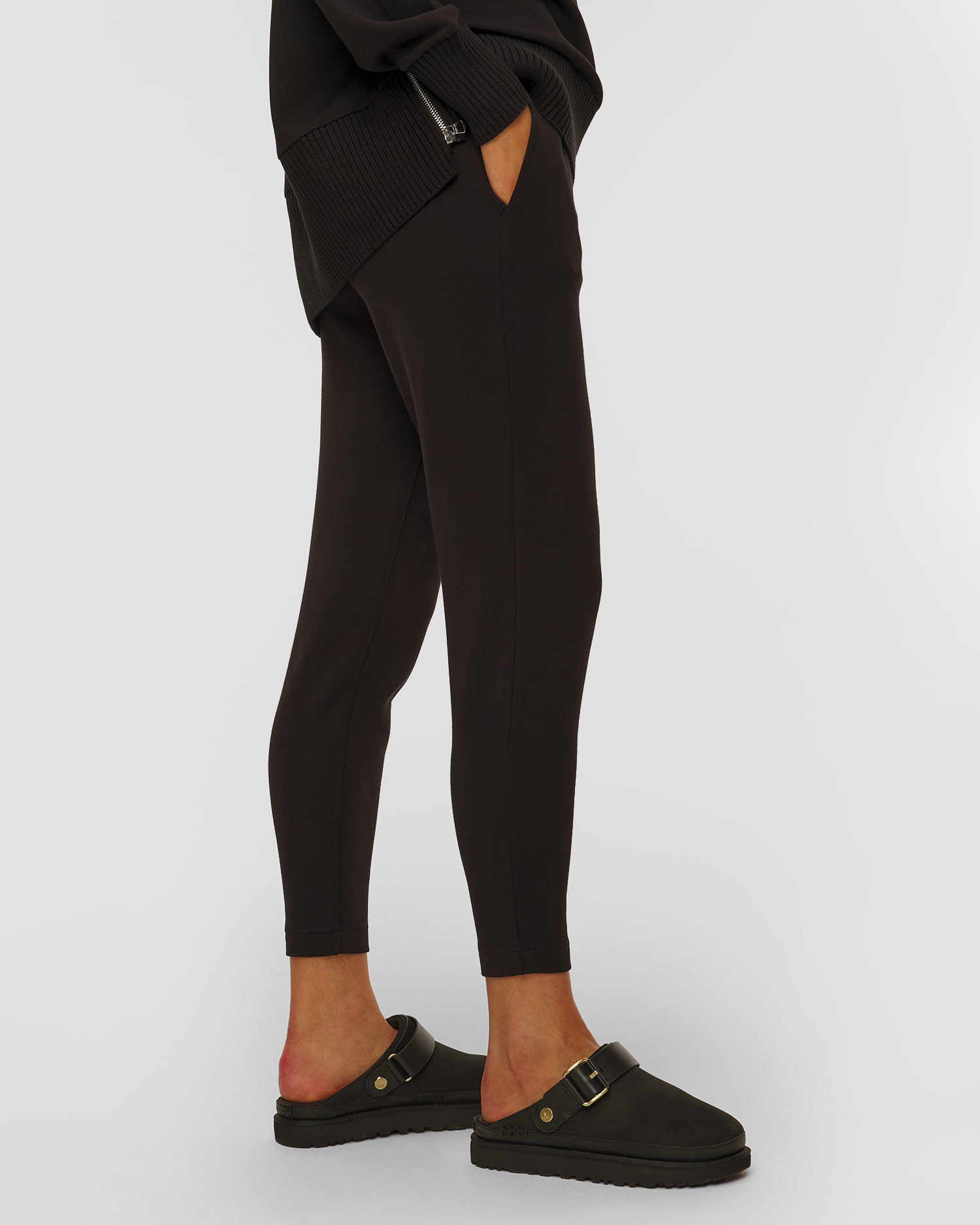 Varley The Slim Pant 27.5 Damenhose in Schwarz