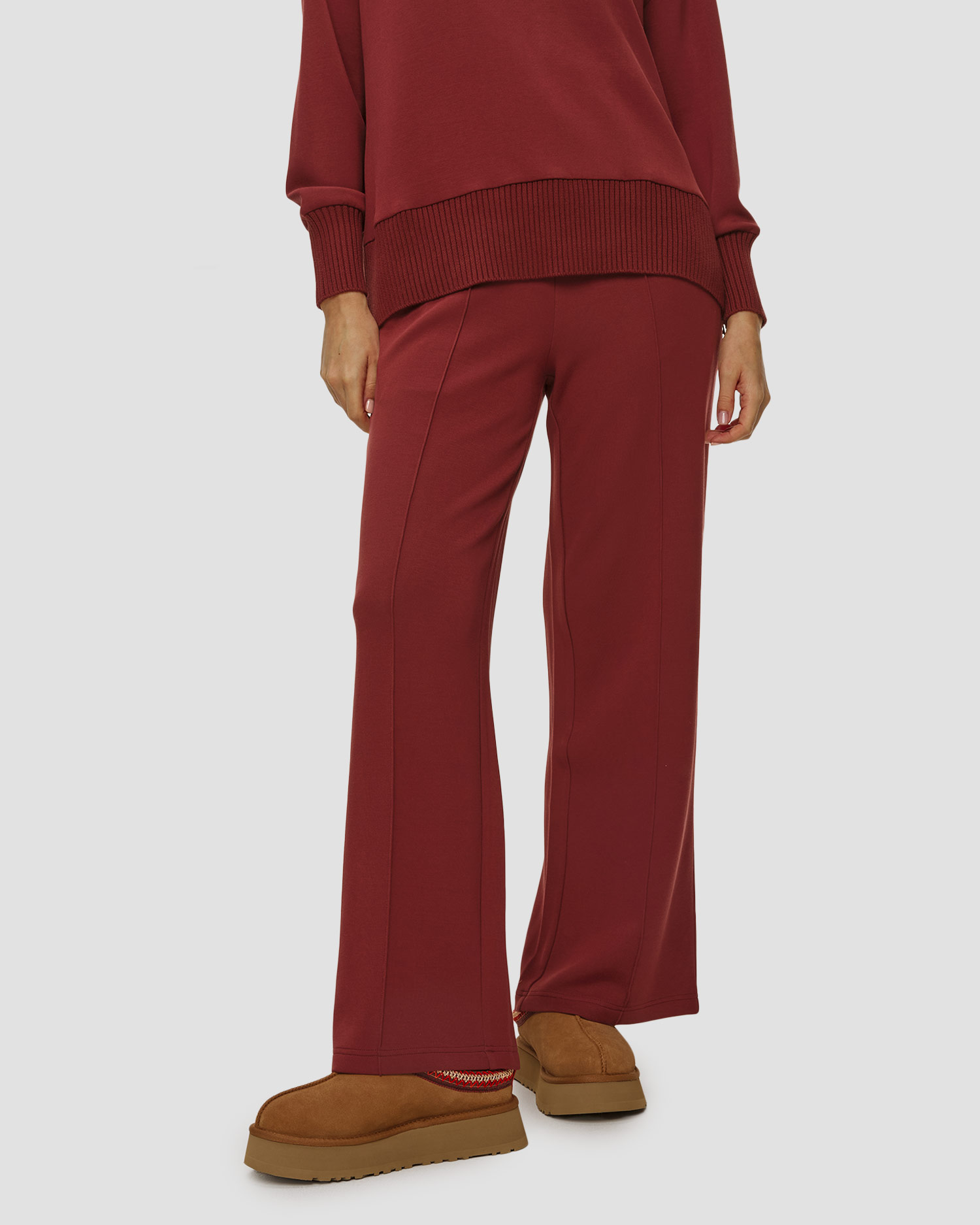 Women's burgundy sweatpants Varley The Wide Leg Pant 30, Color/Pattern: Czerwony