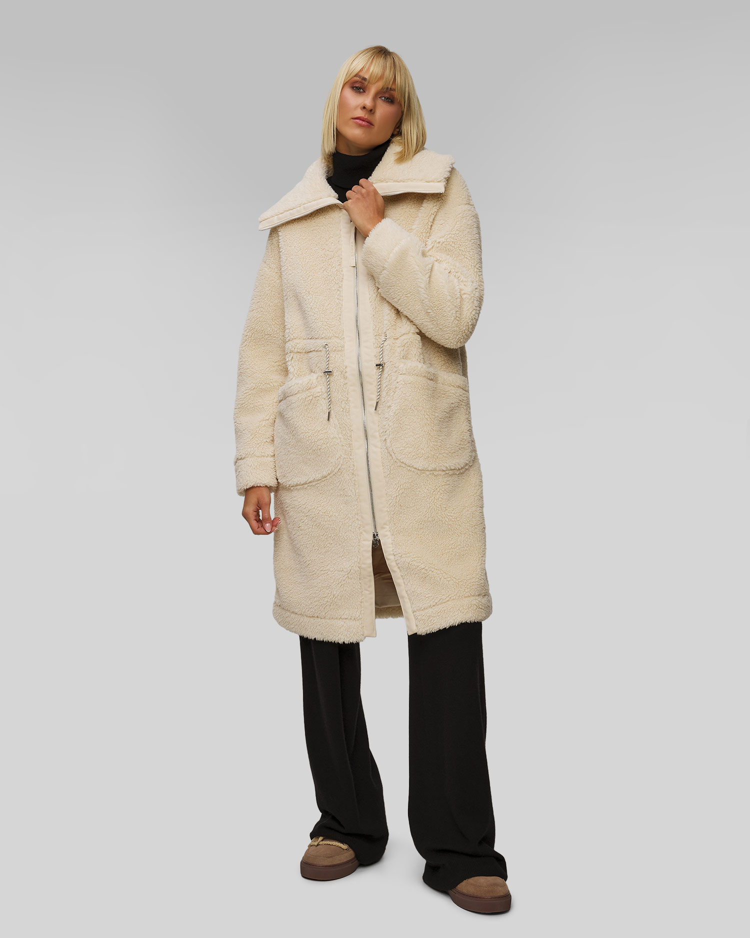 Varley Logan Sherpa Coat Pelzmantel für Damen