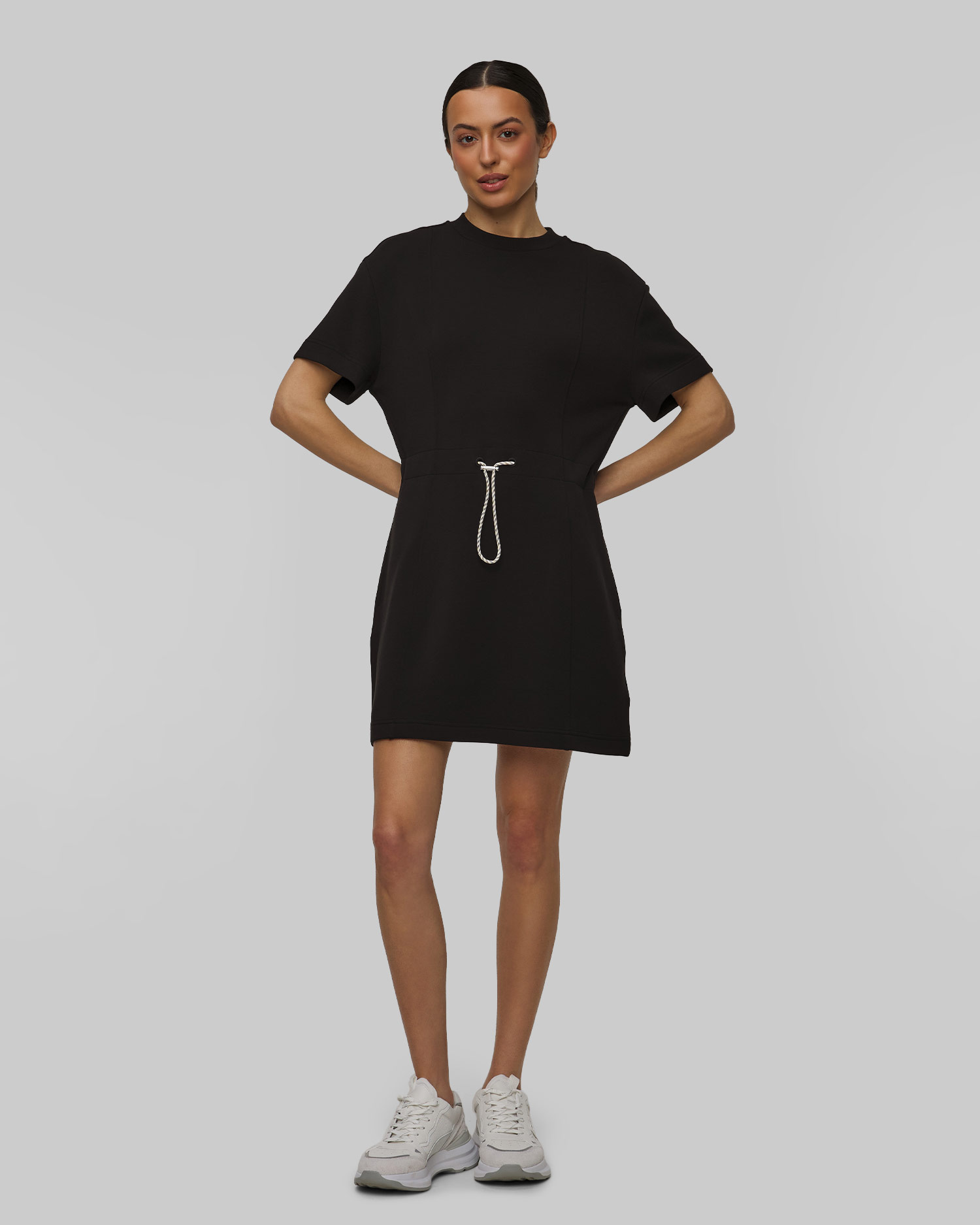 Robe noire pour femmes Varley Maple Dress 2.0, Couleur: Czarny