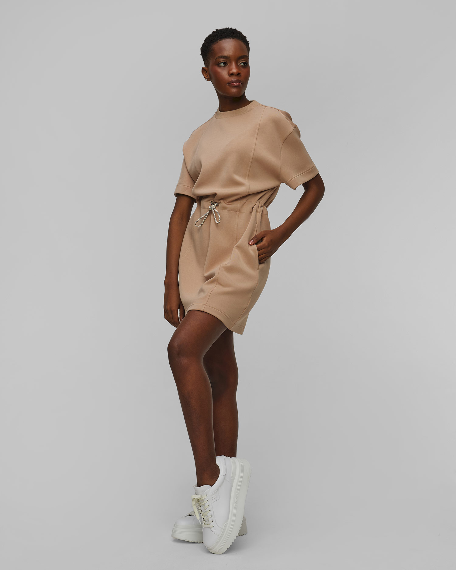 Robe marron pour femmes Varley Maple Dress 2.0