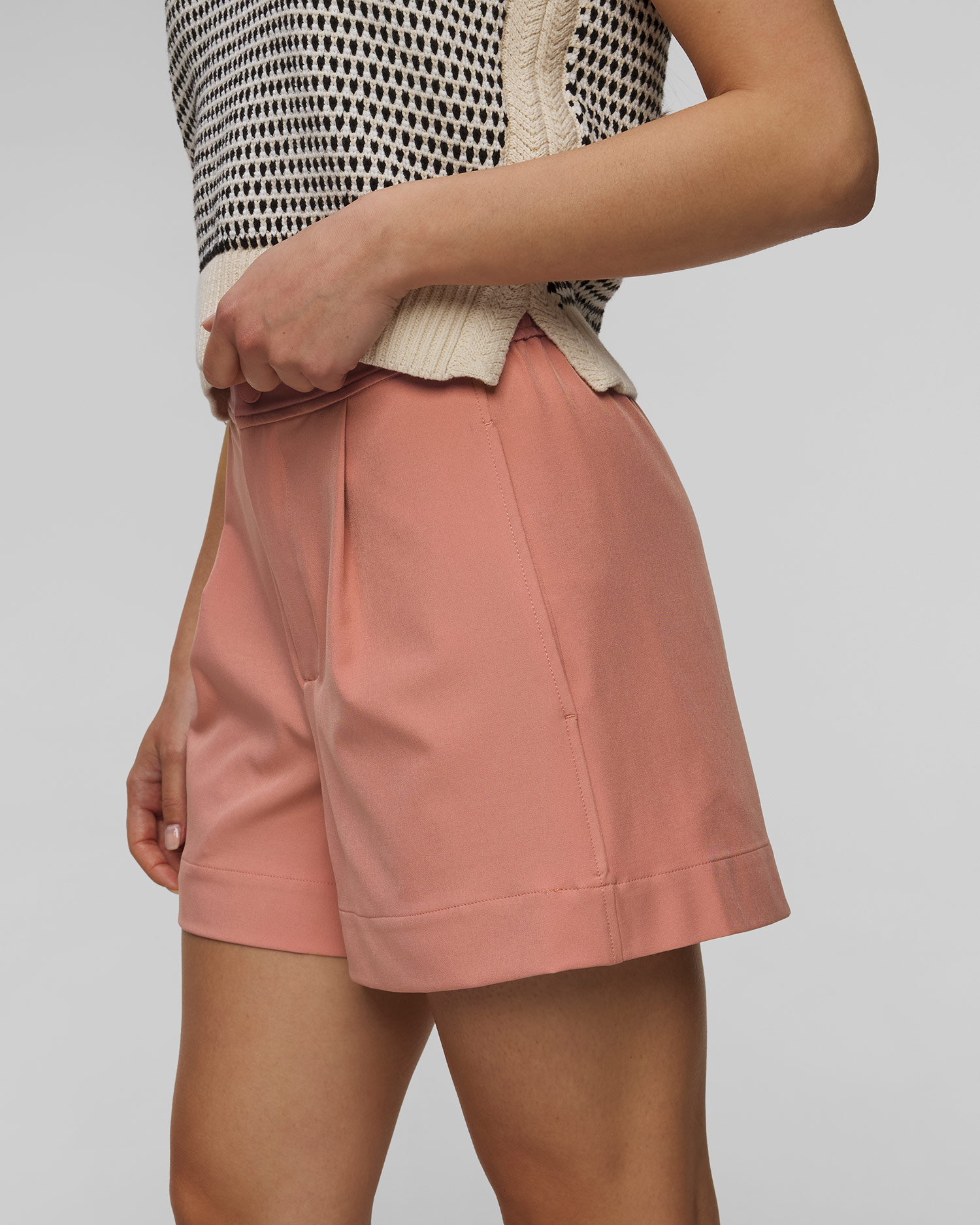 Różowe szorty damskie Varley Mariya Easy Pleat Short 4.5