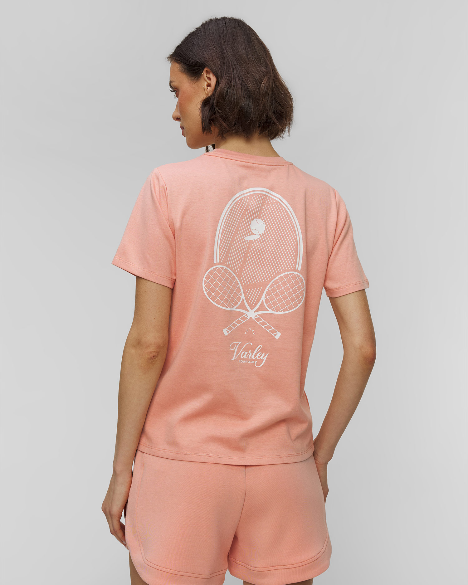 Dámské tričko Varley Mattie Branded Tee v Lososovém Barevném Odstínu