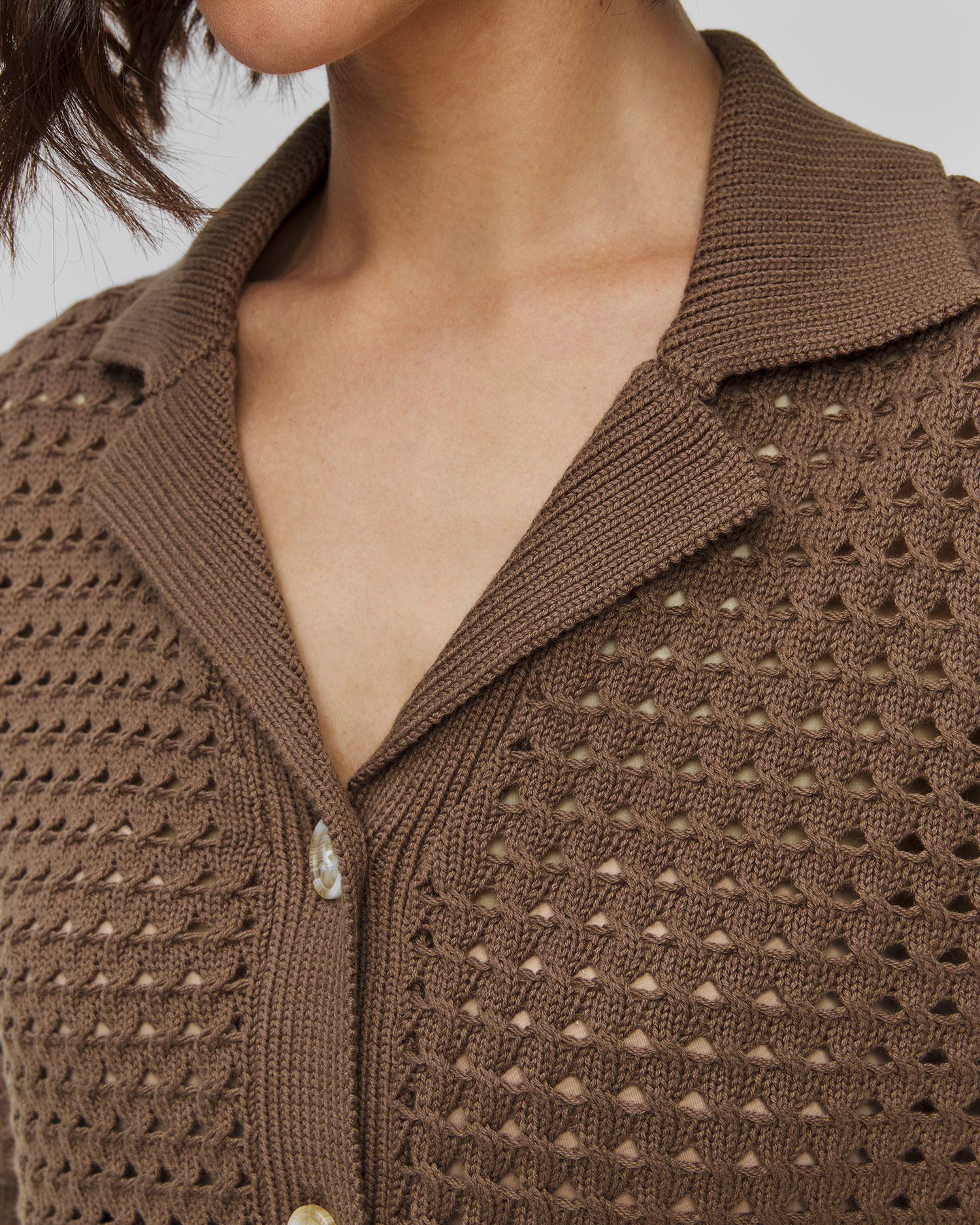 Czekoladowy sweter damski Varley Ellie Knit Shirt