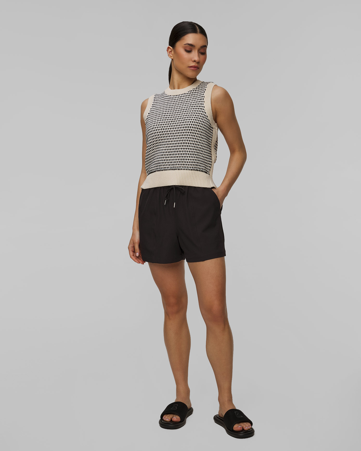 Short noir pour femmes Varley Esmond Short 3