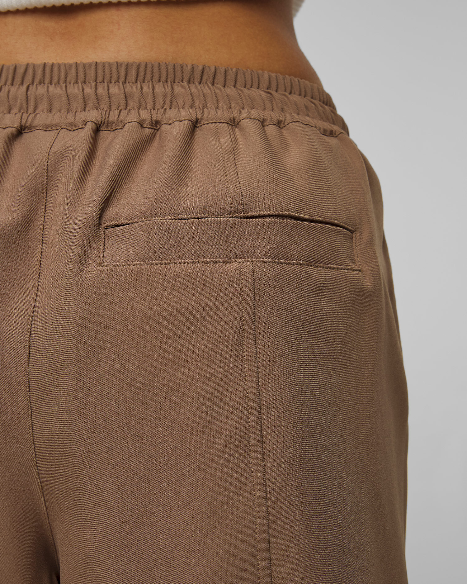 Shorts marroni da donna Varley Esmond Short 3