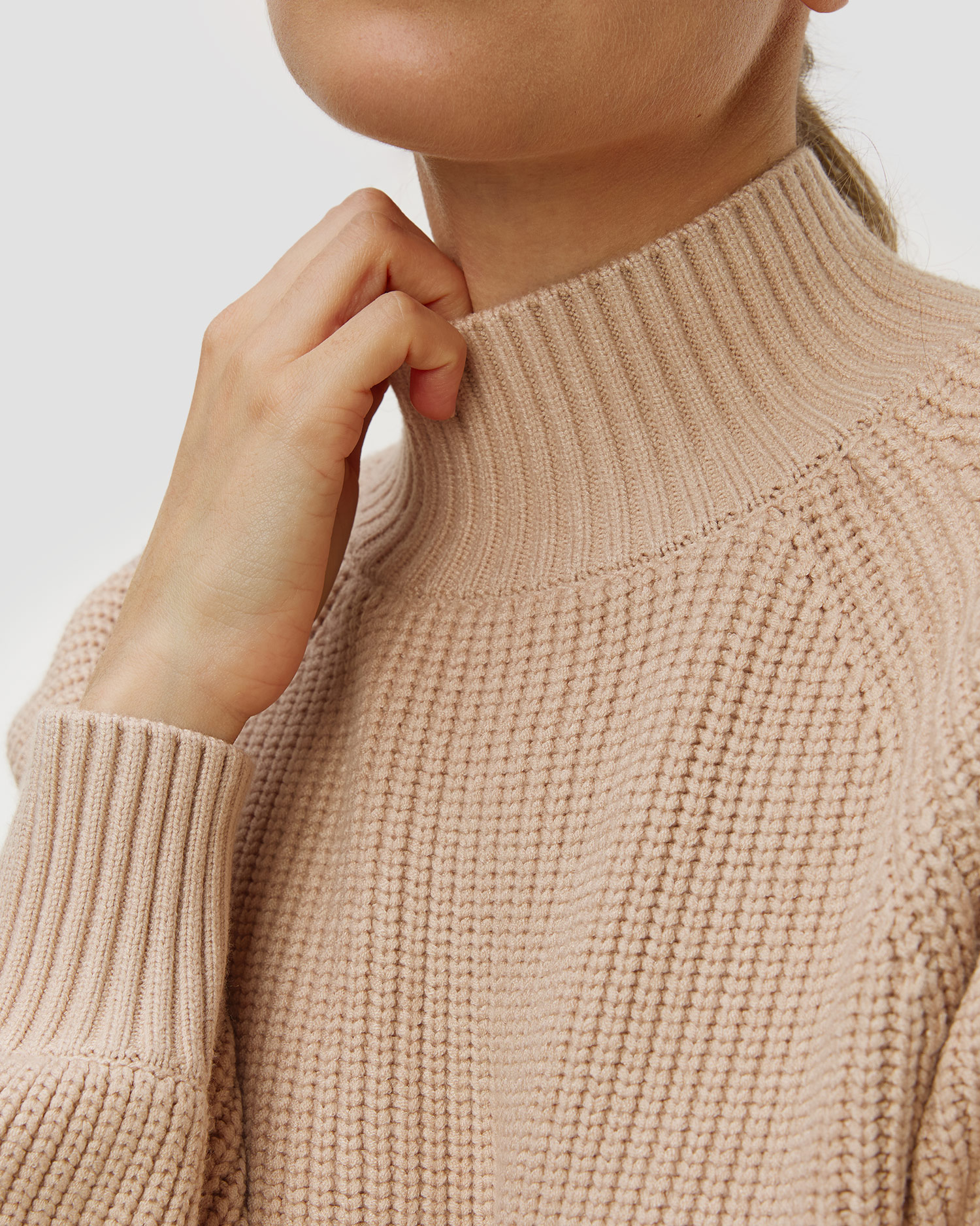 Pull pour femmes Varley Martina High Neck Rib Knit