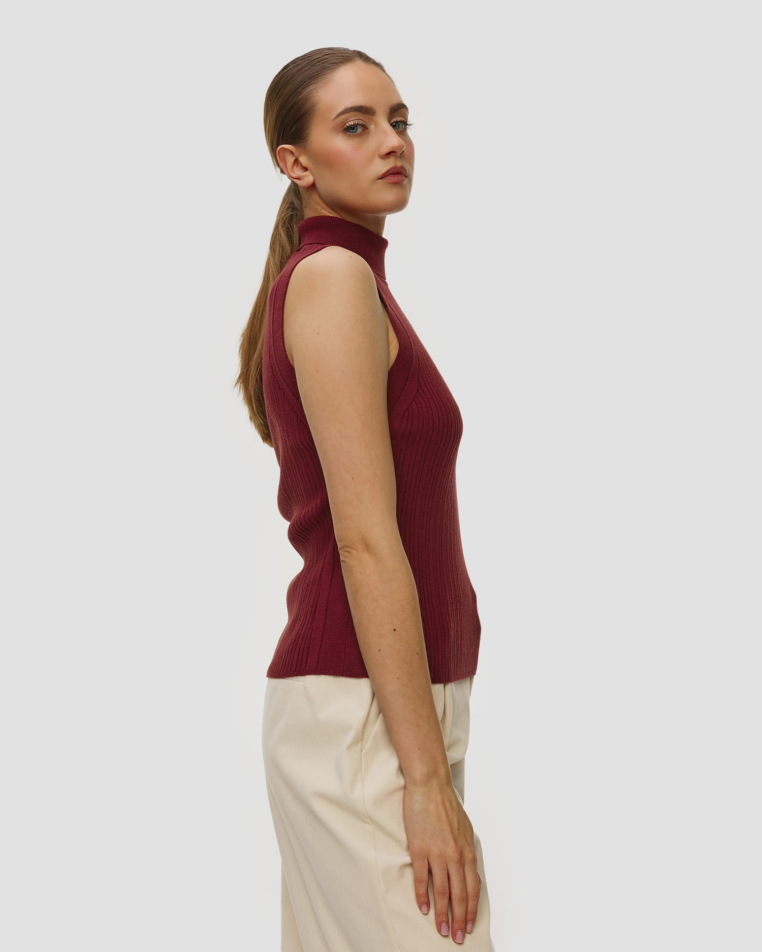 Dámsky sveter bez rukávov Varley Anastasia Rib Knit Tank