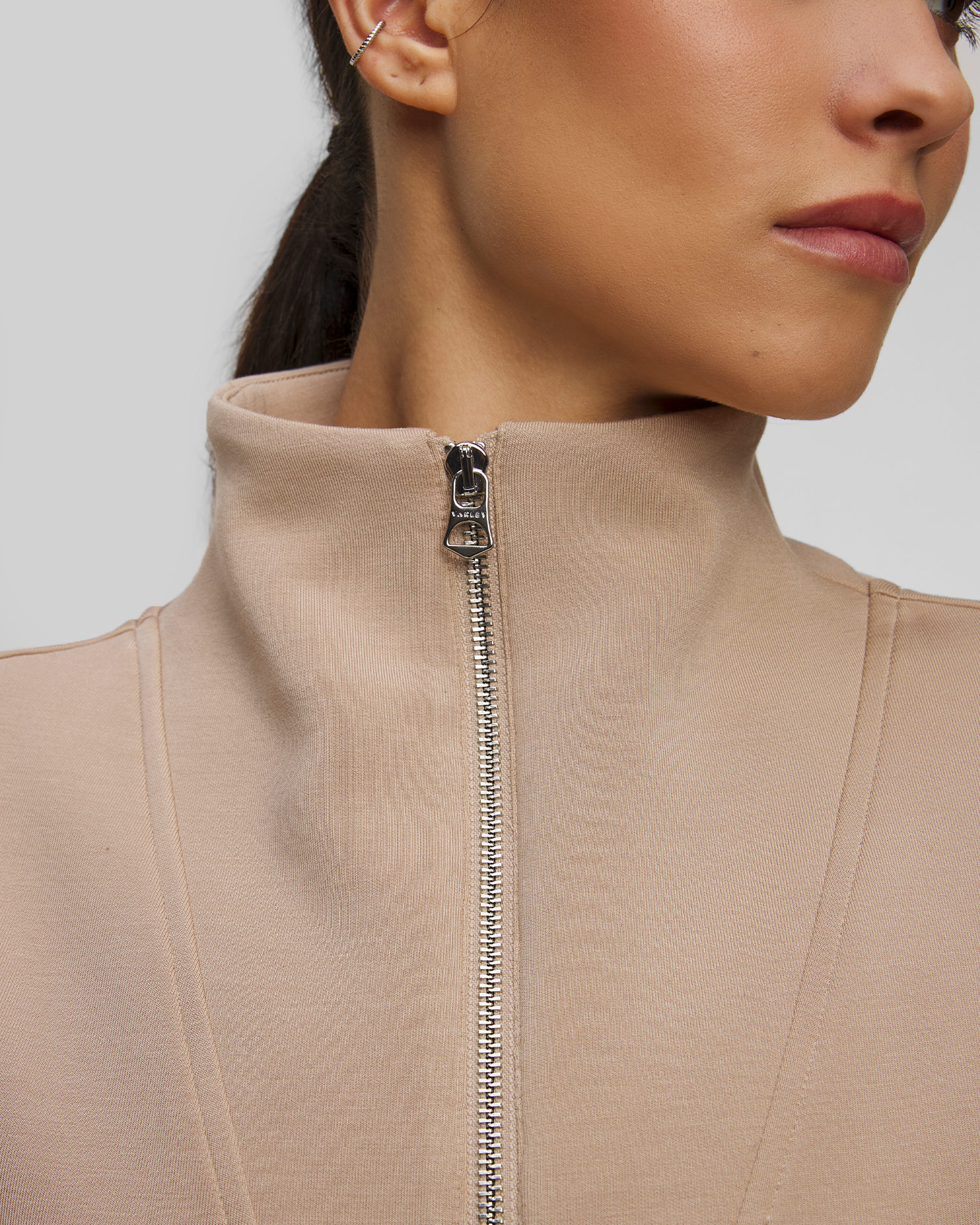 Bluză bej fără mâneci pentru femei Varley Magnolia Half Zip Tank 2.0