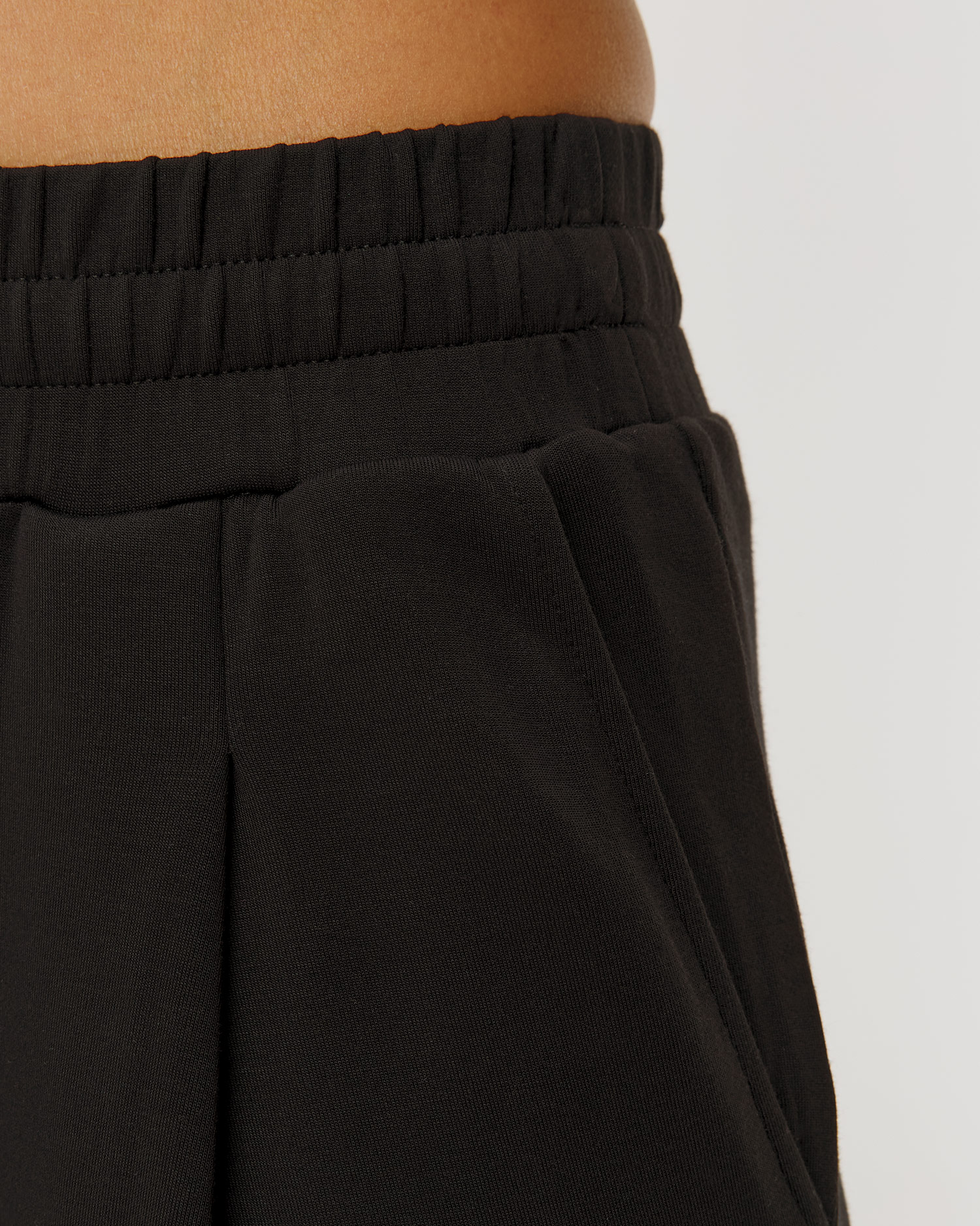 Černé dámské kalhoty z viskózy Varley The Extra Wide Leg Pant 29.5
