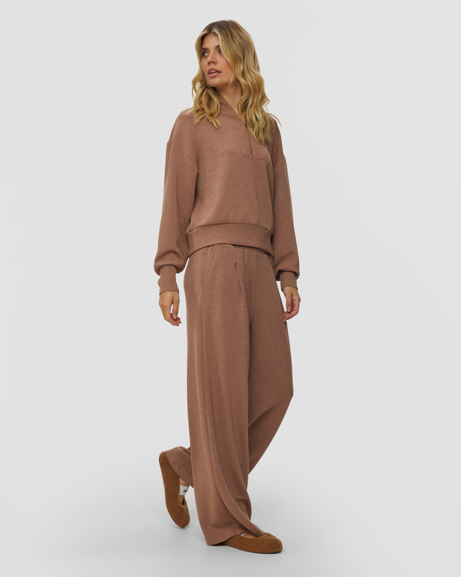 Varley The Extra Wide Leg Pant 29.5 Weite Damenhose
