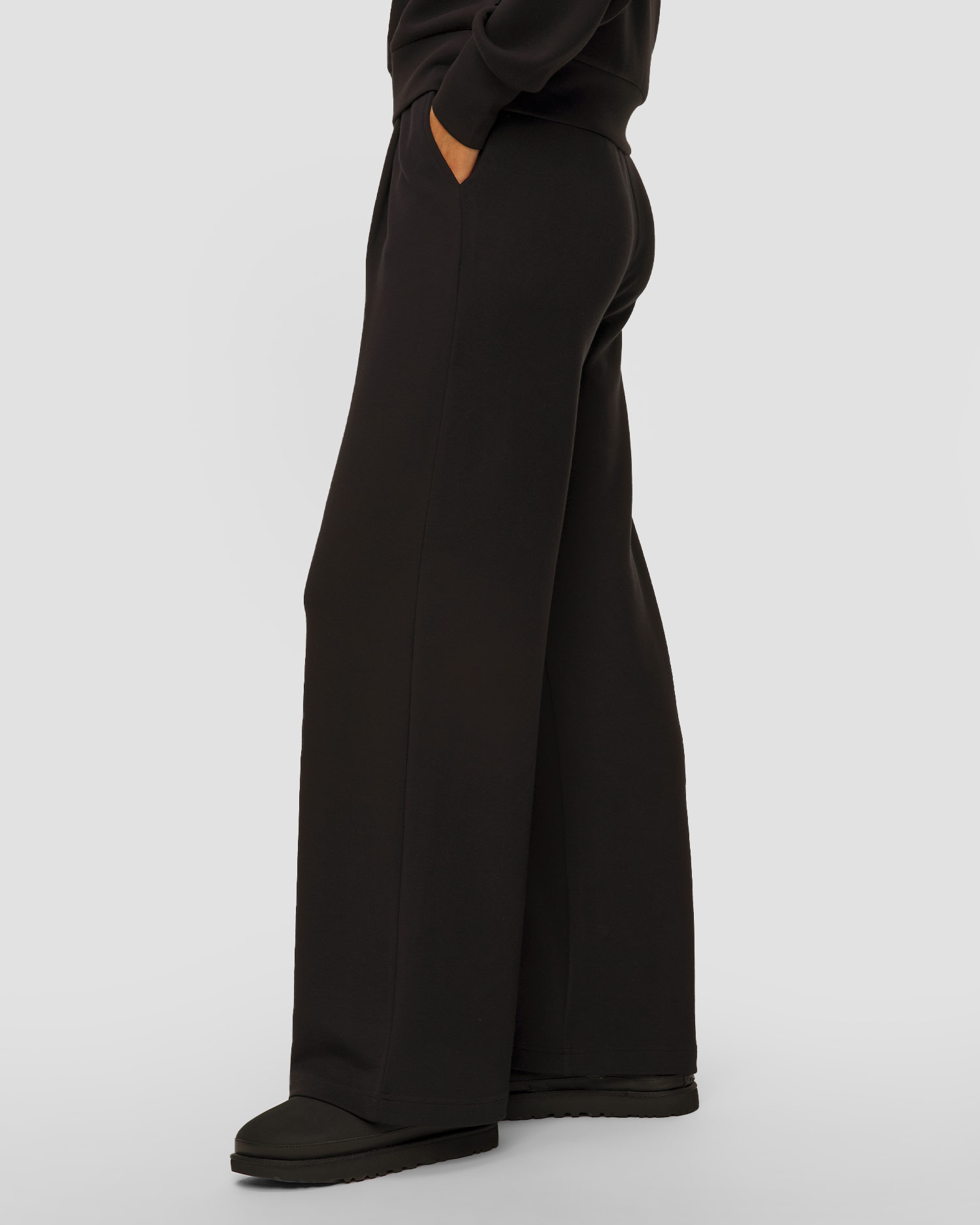 Černé dámské kalhoty z viskózy Varley The Extra Wide Leg Pant 32