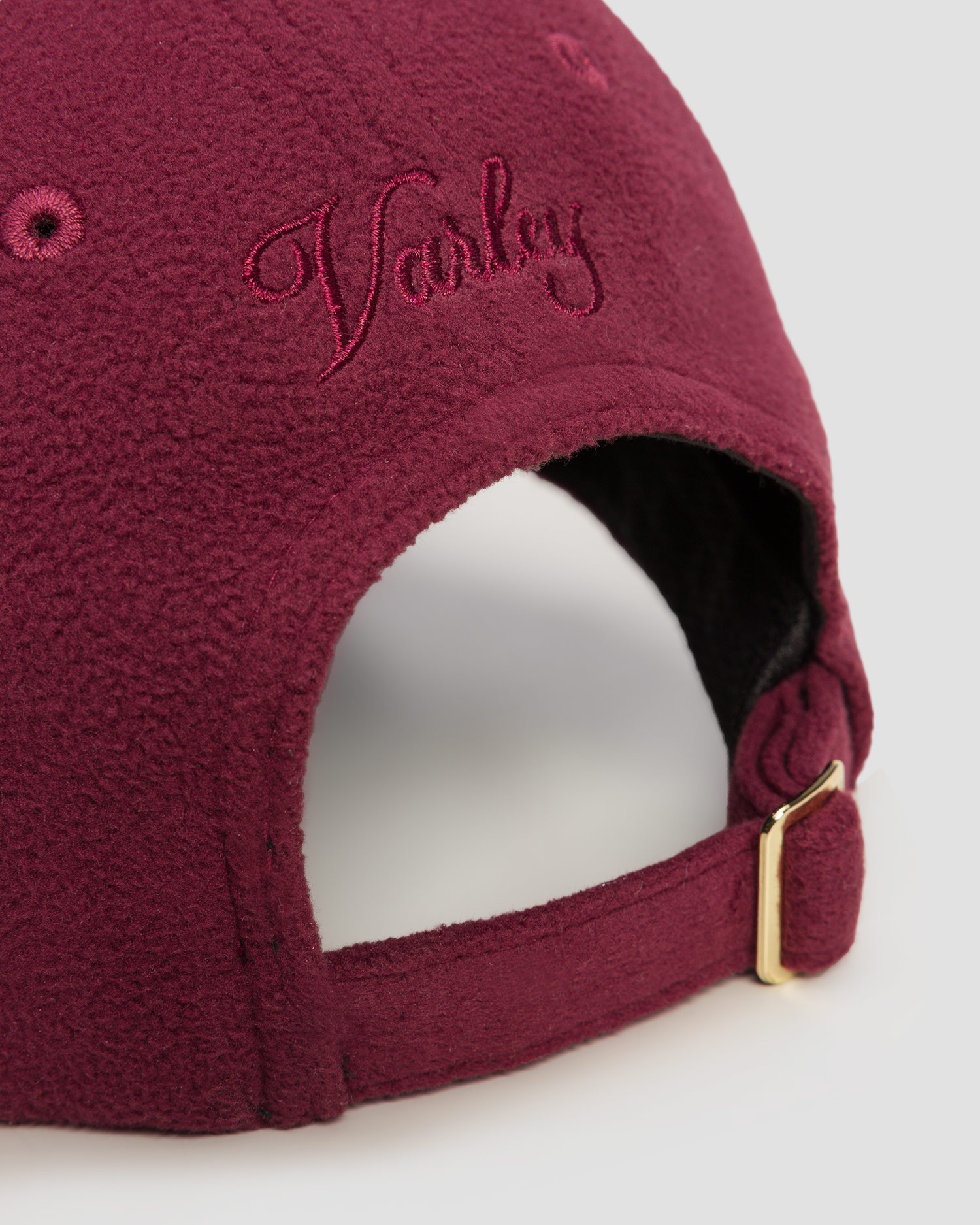 Varley Raina Fleece Cap Damenkappe in Dunkelrot