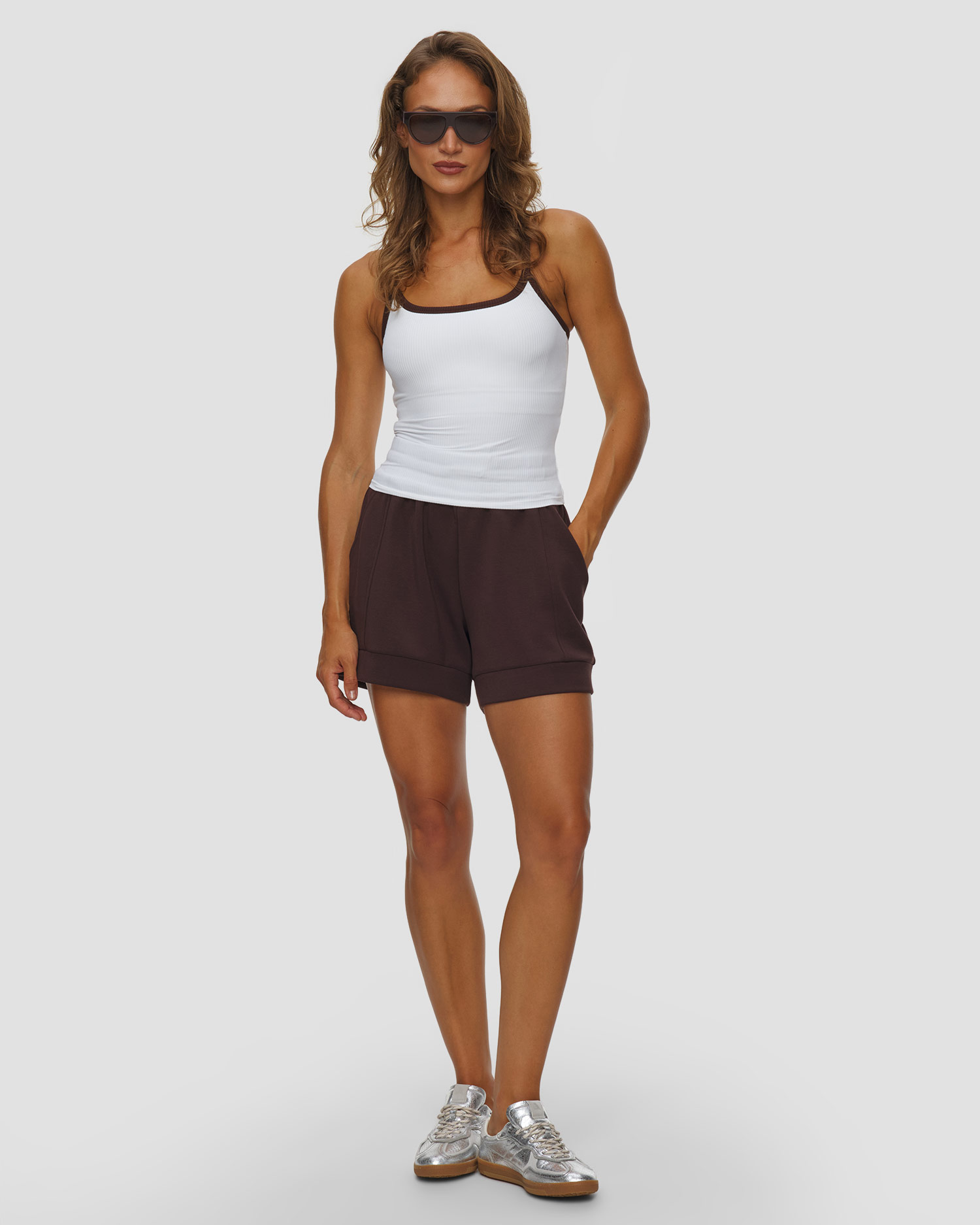 Top alb pentru femei Varley Theon Scoop Neck Tank