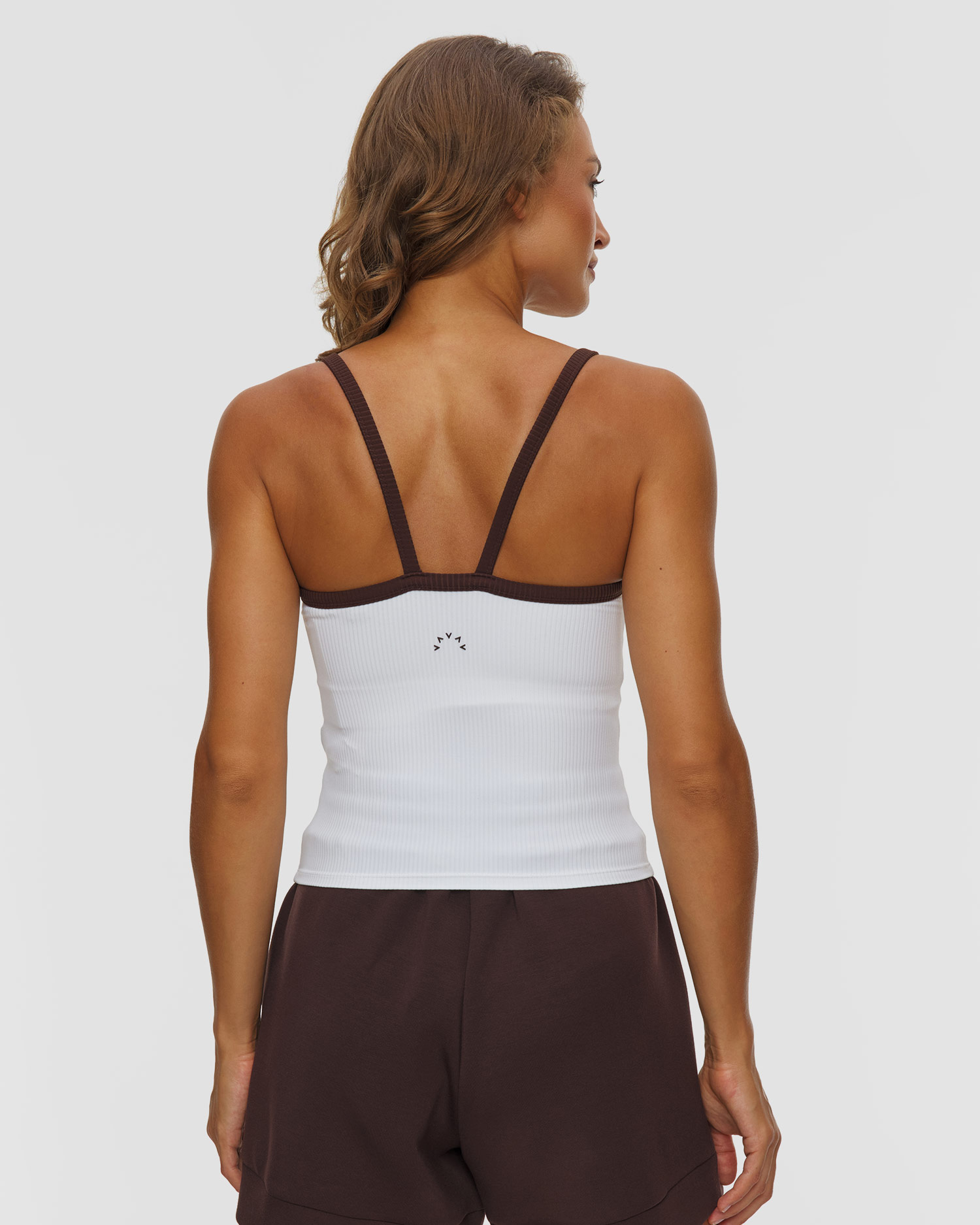 Top alb pentru femei Varley Theon Scoop Neck Tank