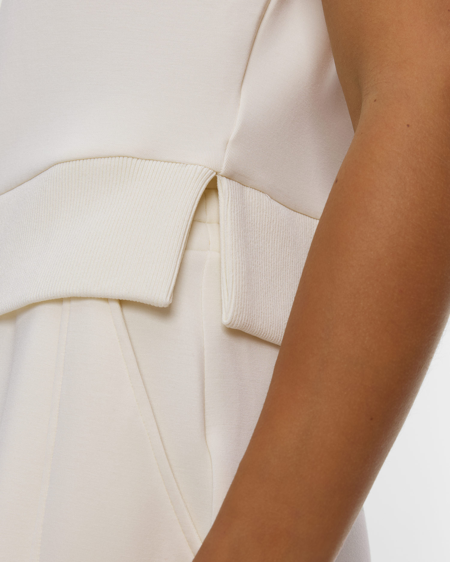 Dámsky top Varley Gracee V Neck Tank