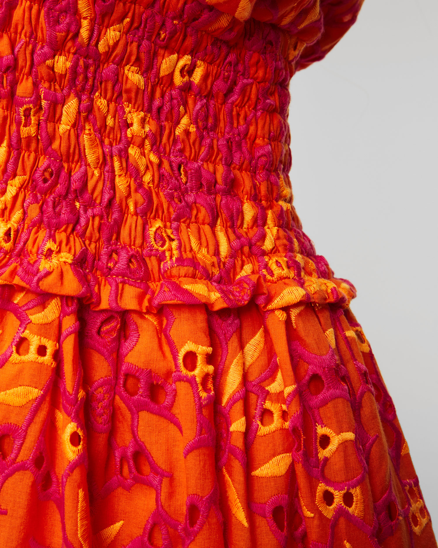 Abito Waimari Guadalupe