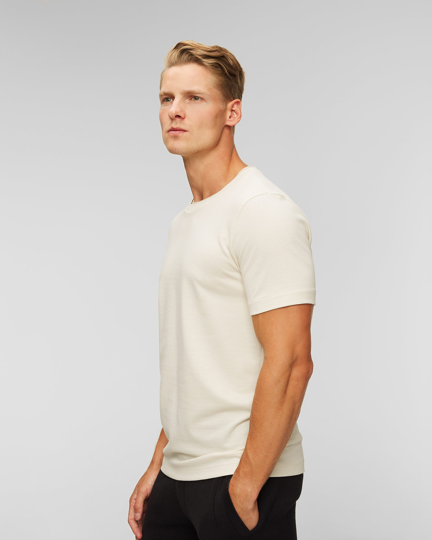 Pánske tričko Hugo Boss Tessler 140