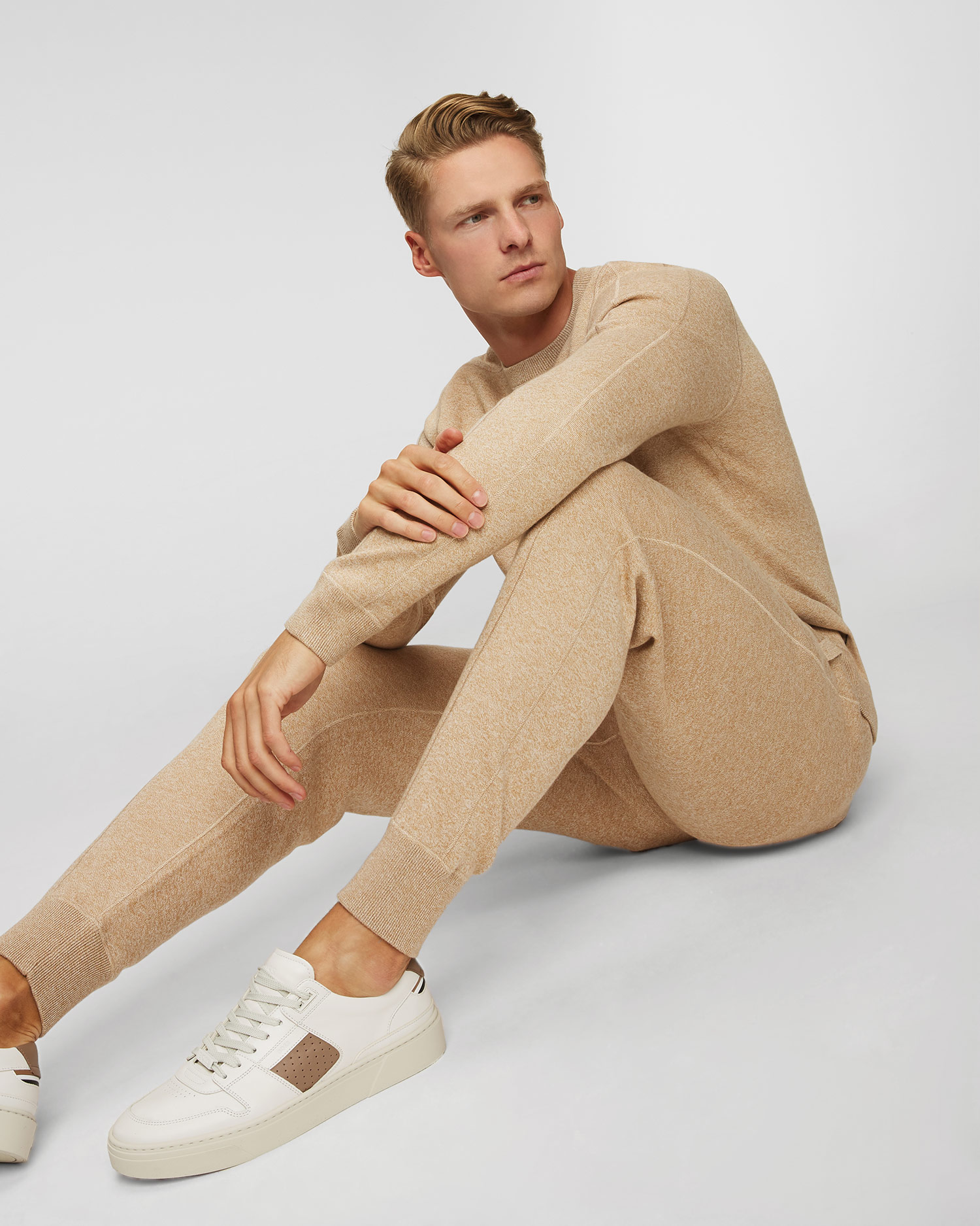 Béžový sveter s vlnou Hugo Boss Onore