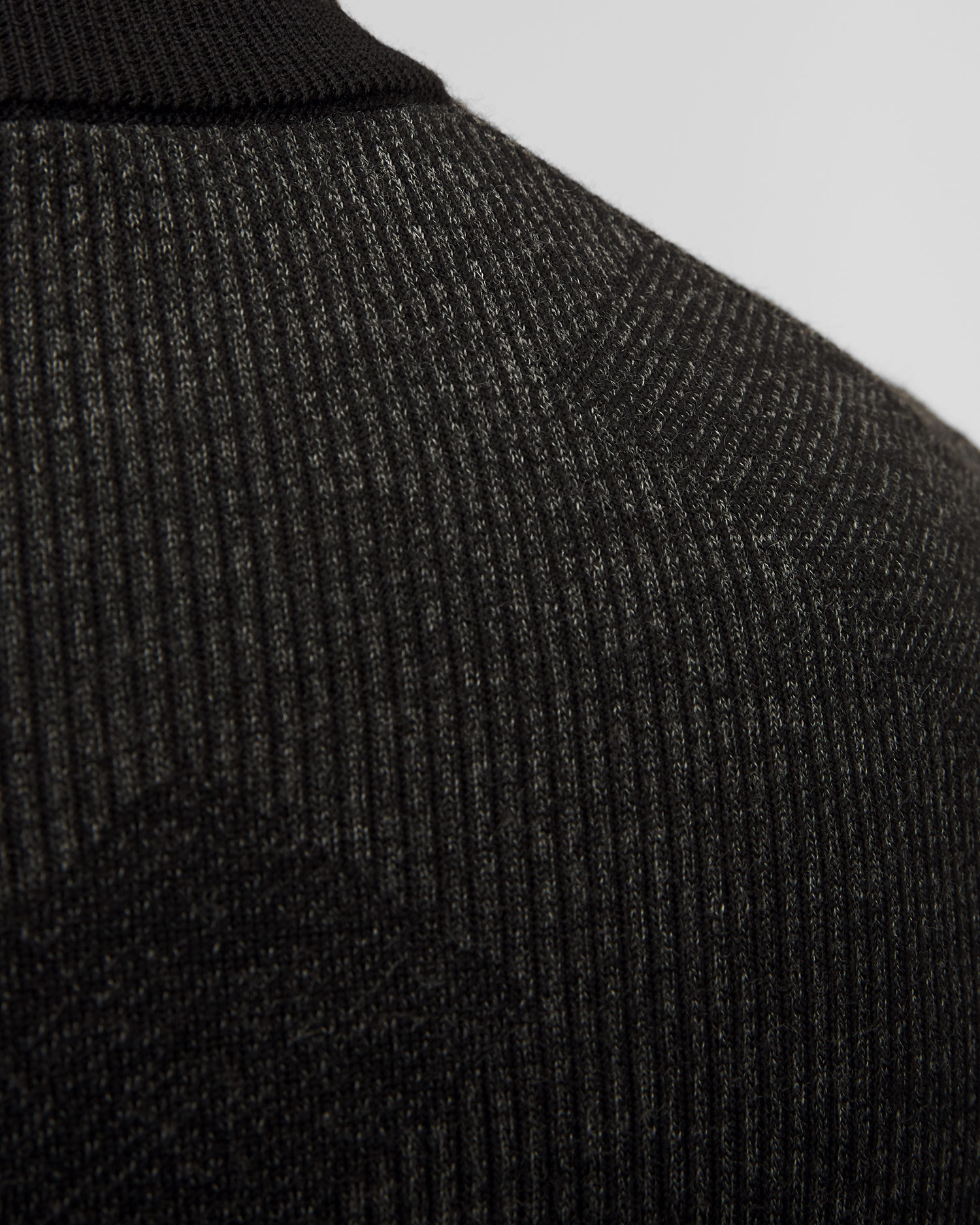 Pánsky vlnený sveter Hugo Boss Motivo