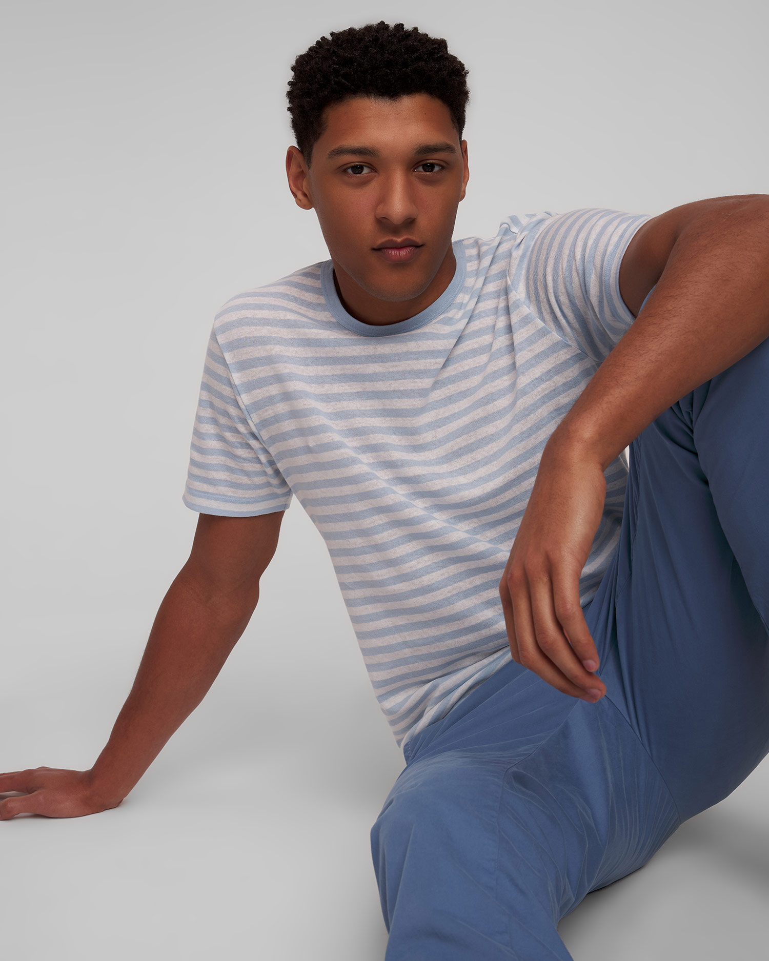 Pánské lněné proužkované tričko Hugo Boss Tiburt