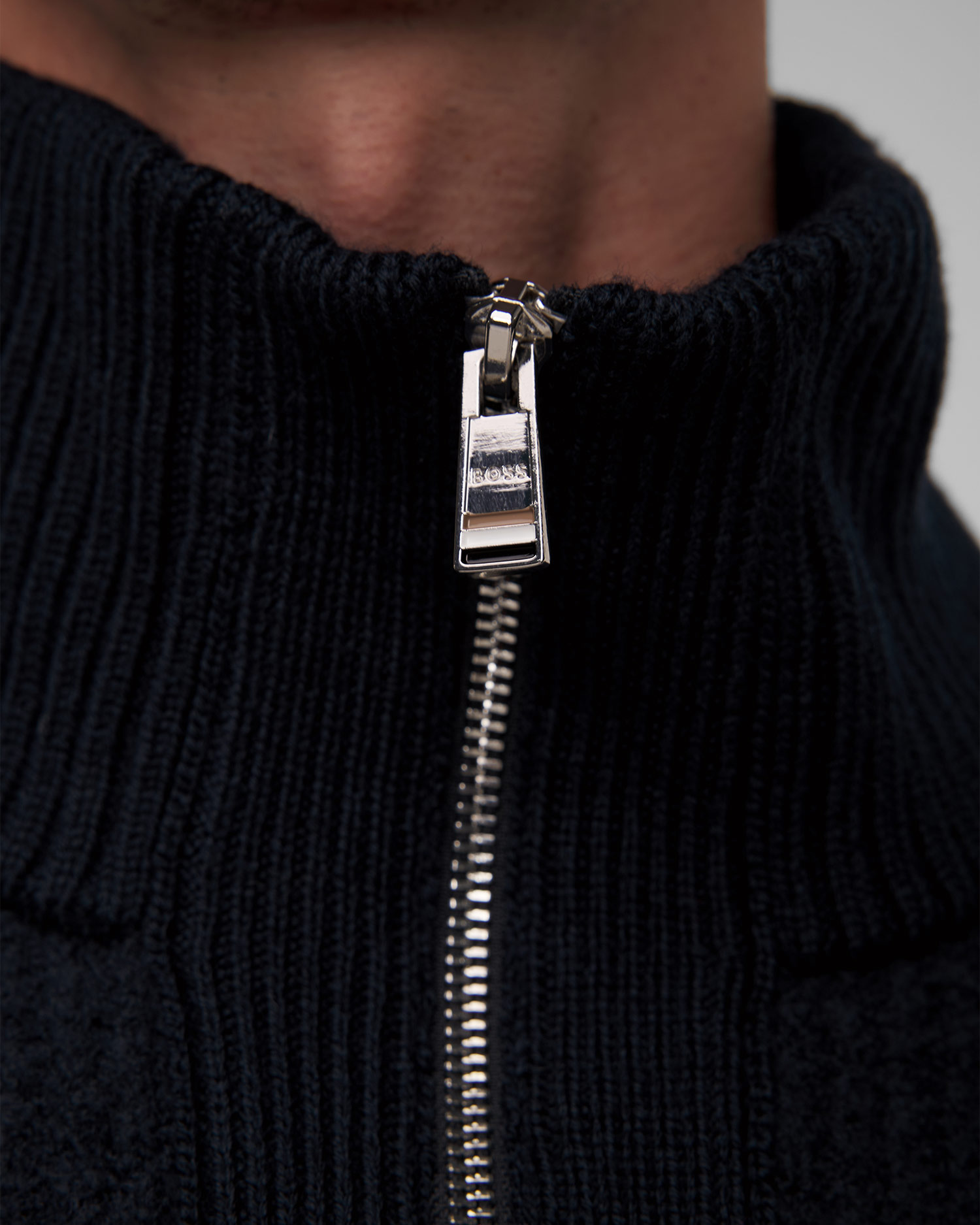 Pull en laine bleu marine pour hommes Hugo Boss C-Ebrezzo