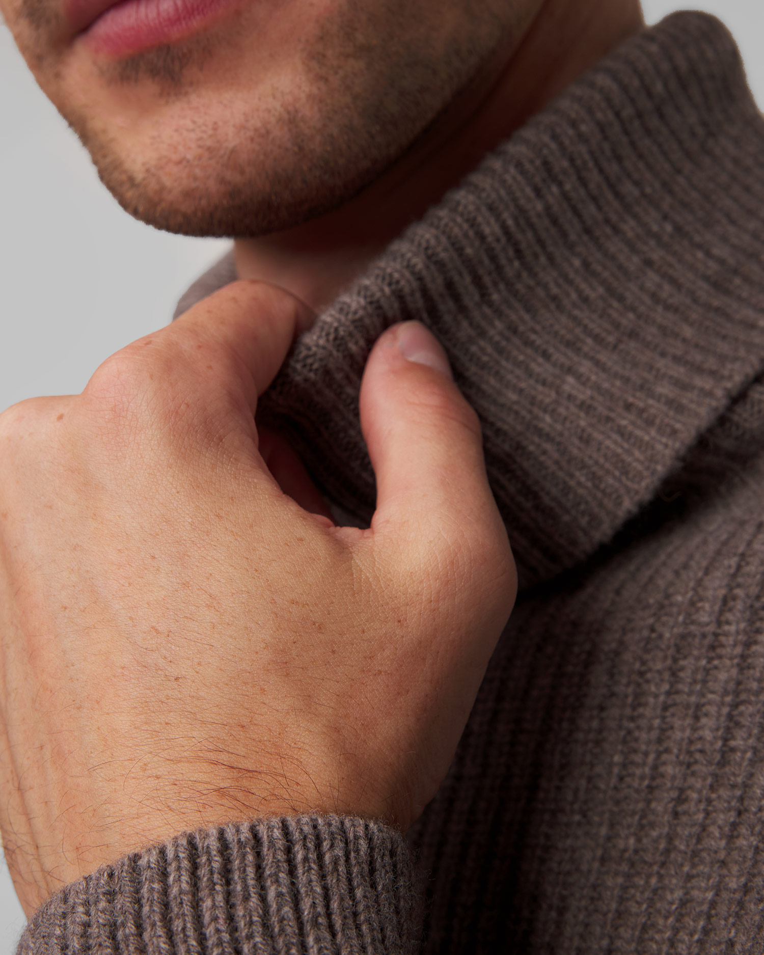 Pull en laine pour hommes Hugo Boss C-Evento