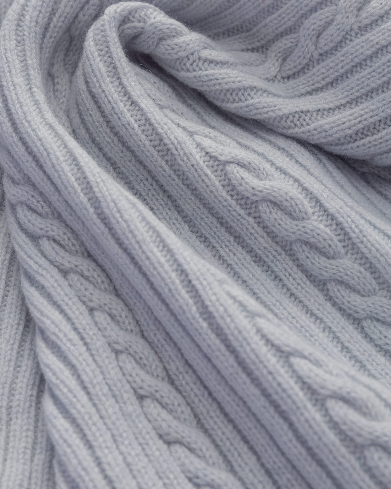 Kašmírová šála Johnstons of Elgin ve Světle Modrém Barevném Odstínu