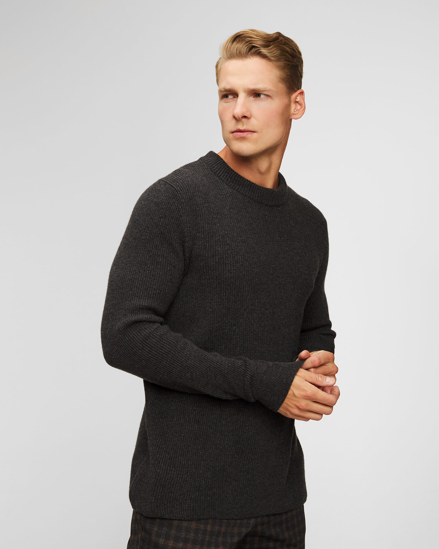 Pánsky kašmírový sveter Johnstons of Elgin