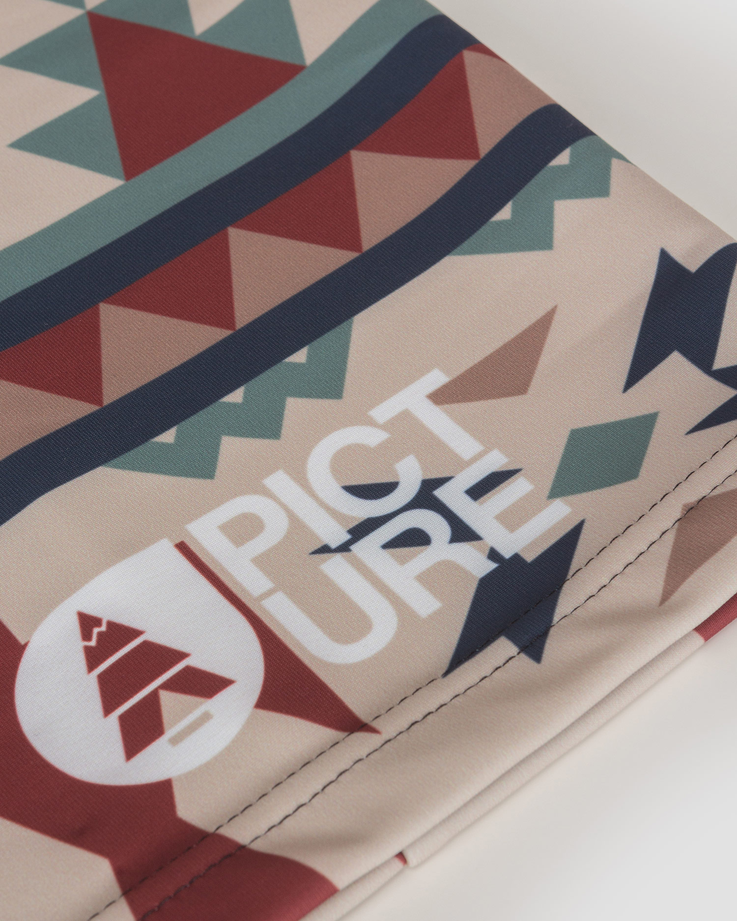 Komínový šál Picture Organic Clothing Kalema