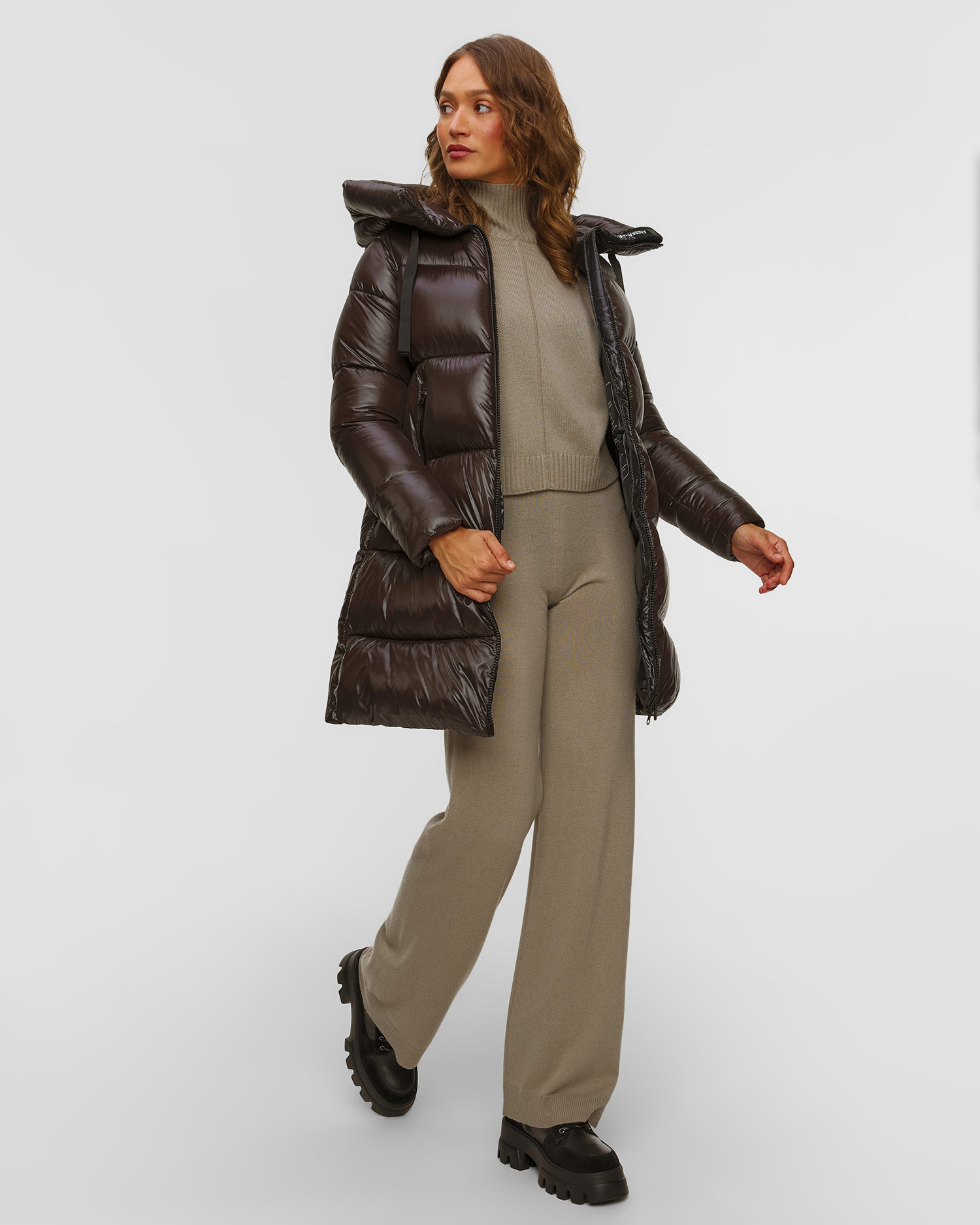 Brązowy płaszcz damski Save the Duck Isabel