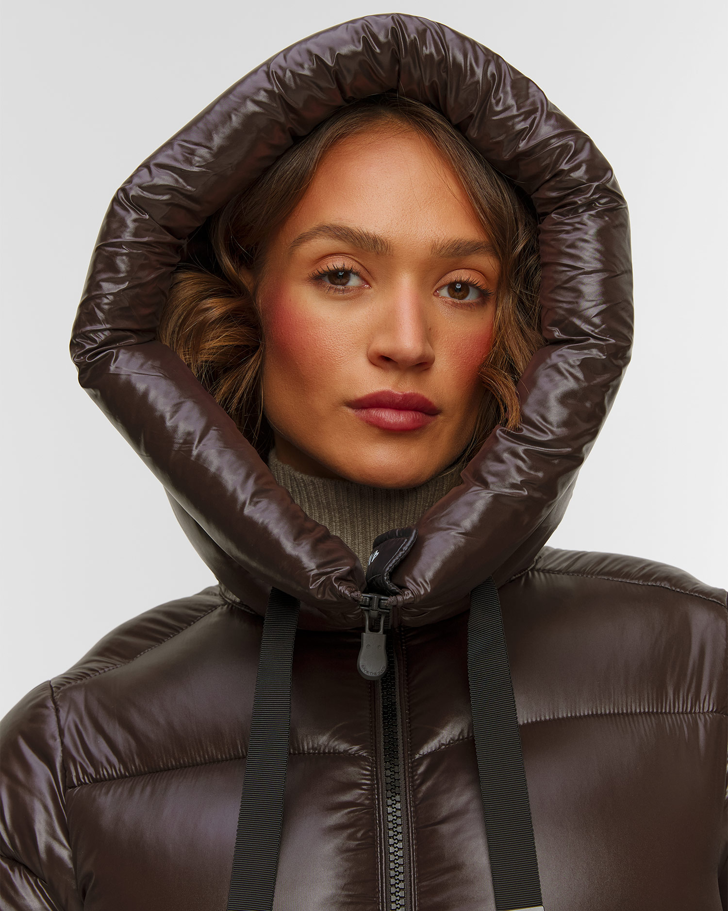 Brązowy płaszcz damski Save the Duck Isabel