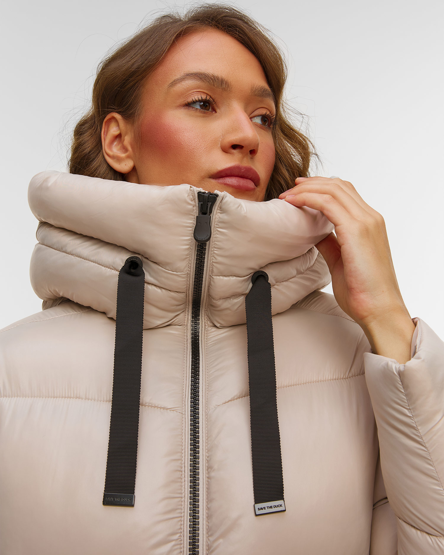 Beżowy płaszcz damski Save the Duck Isabel