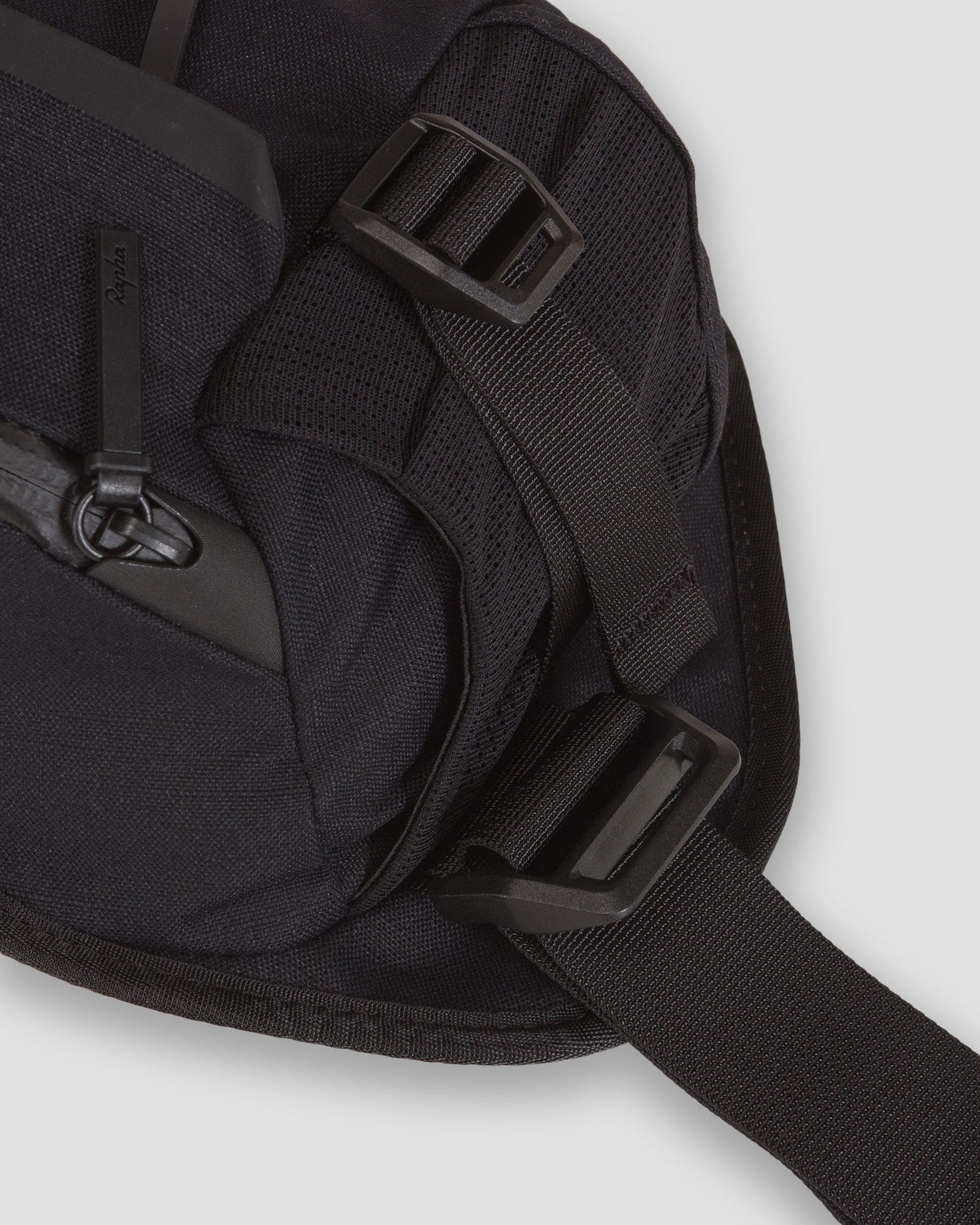 Sac à dos vélo noir Rapha Trail