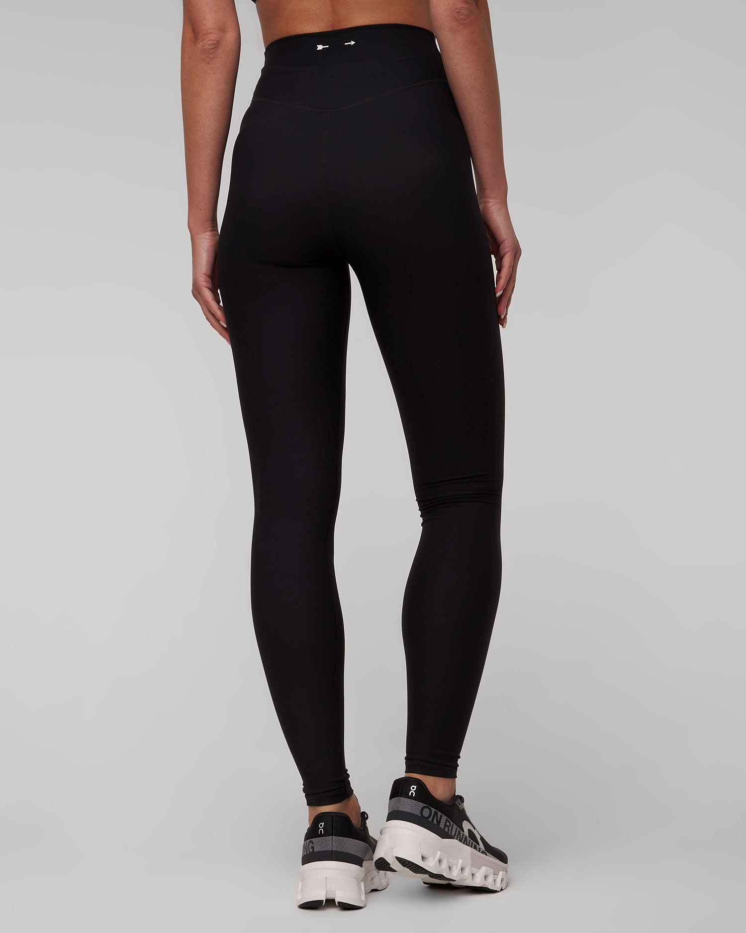 Černé dámské legíny The Upside Peached 28in High Rise Pant