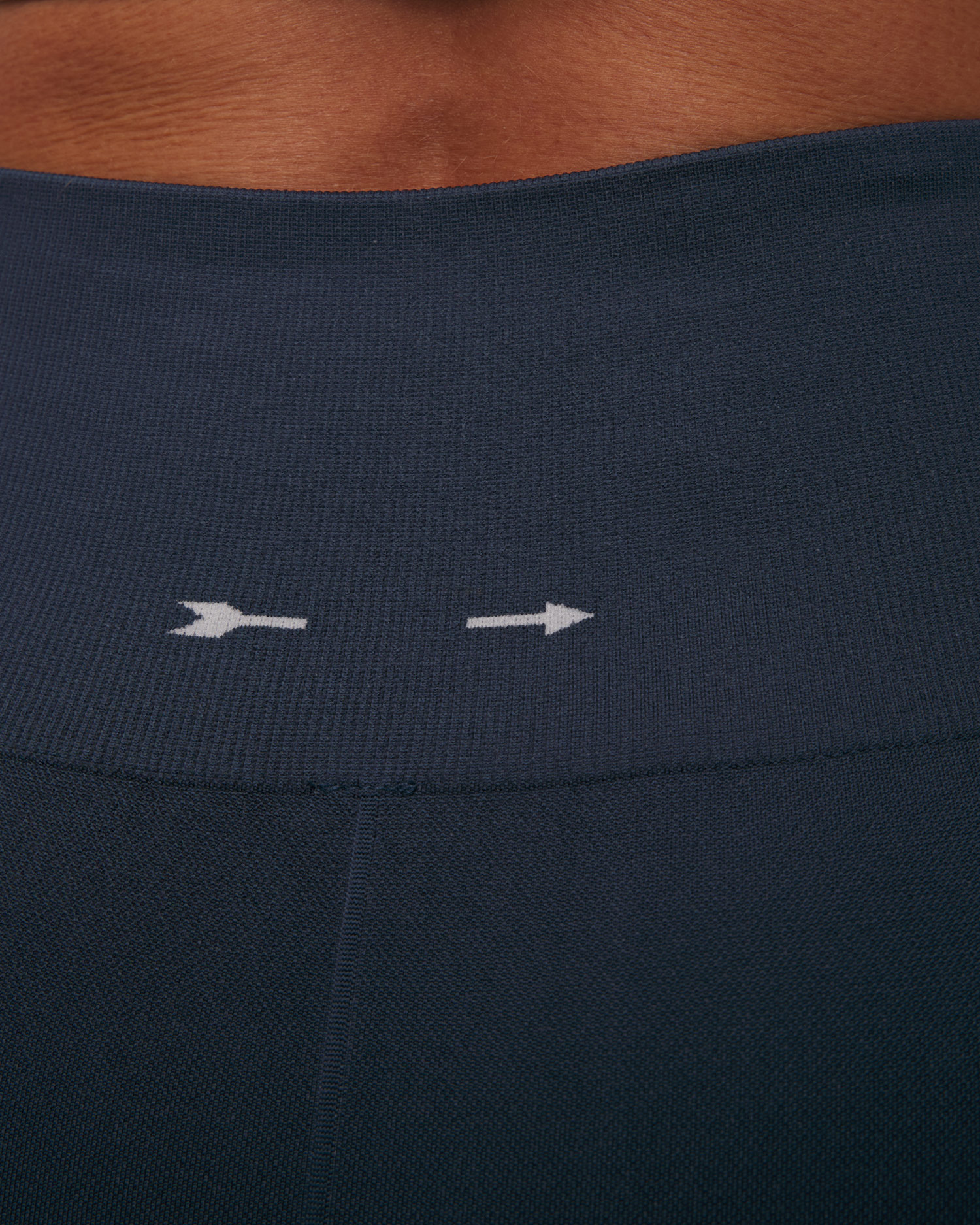 Women’s blue leggings The Upside Form Seamless 25in Midi Pant