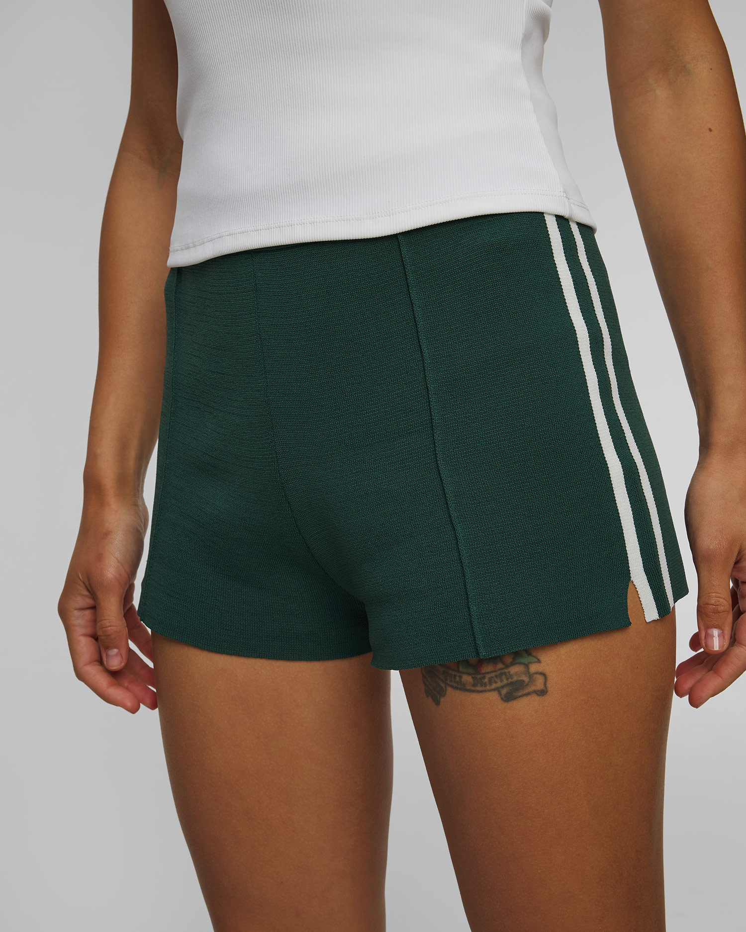 Short vert pour femmes The Upside Les Border Evert Knit Short