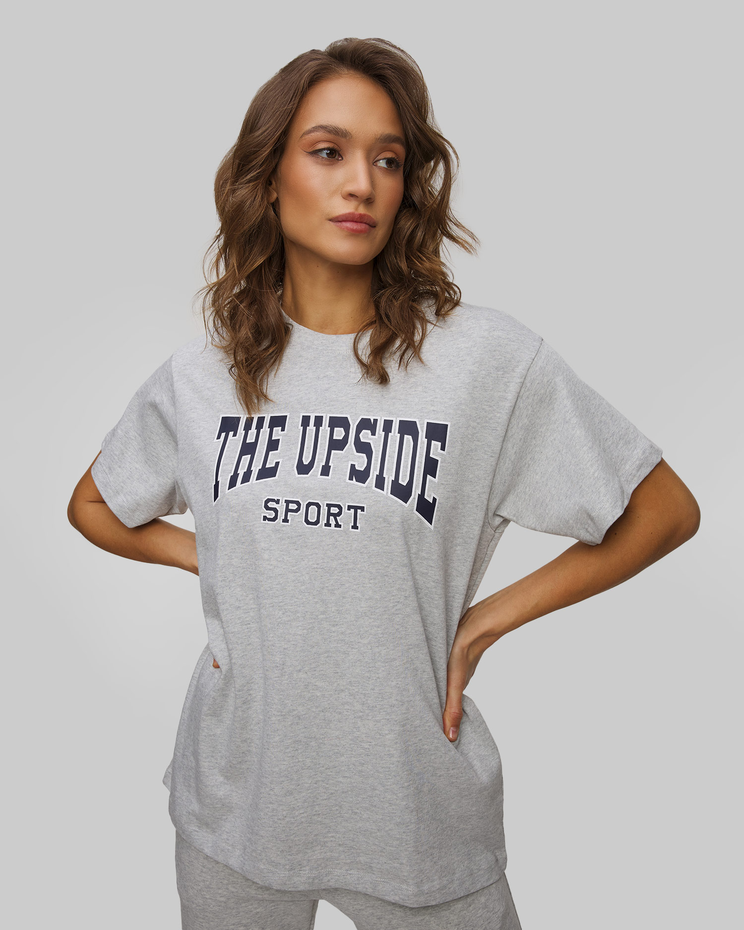 Tricou gri pentru femei The Upside Harbor Sammi Tee