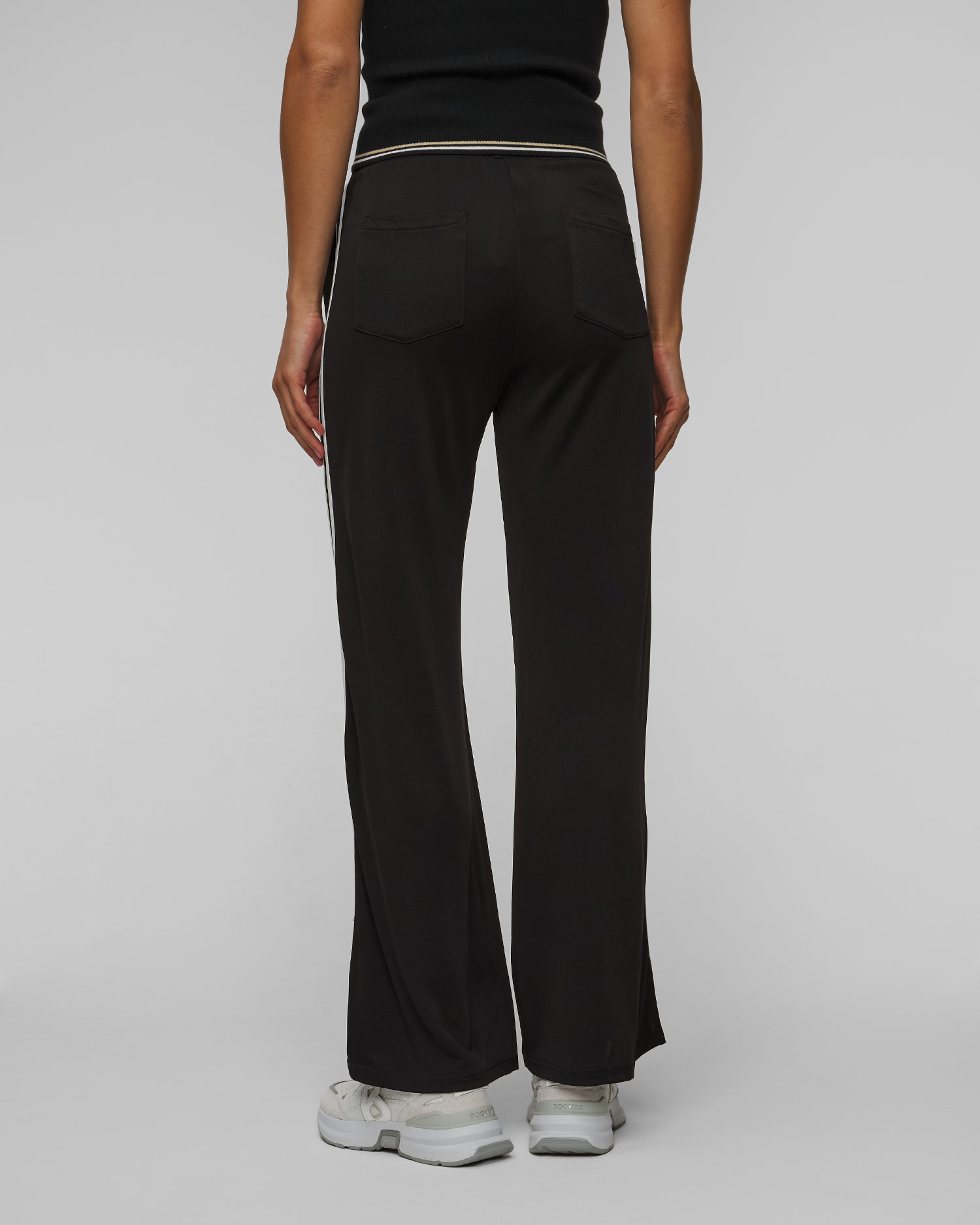 Černé dámské kalhoty The Upside Roma Pant