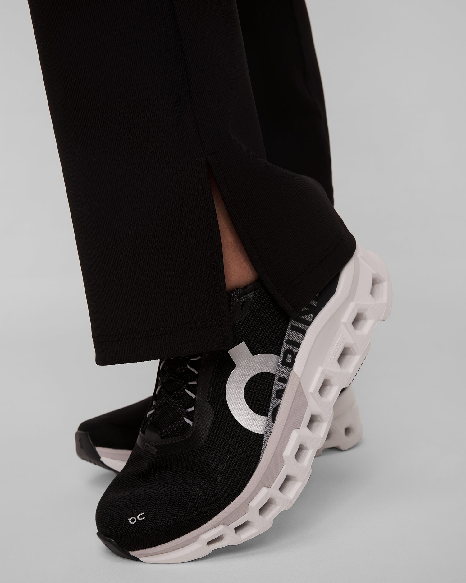 Černé dámské kalhoty The Upside Ribbed Florence Flare