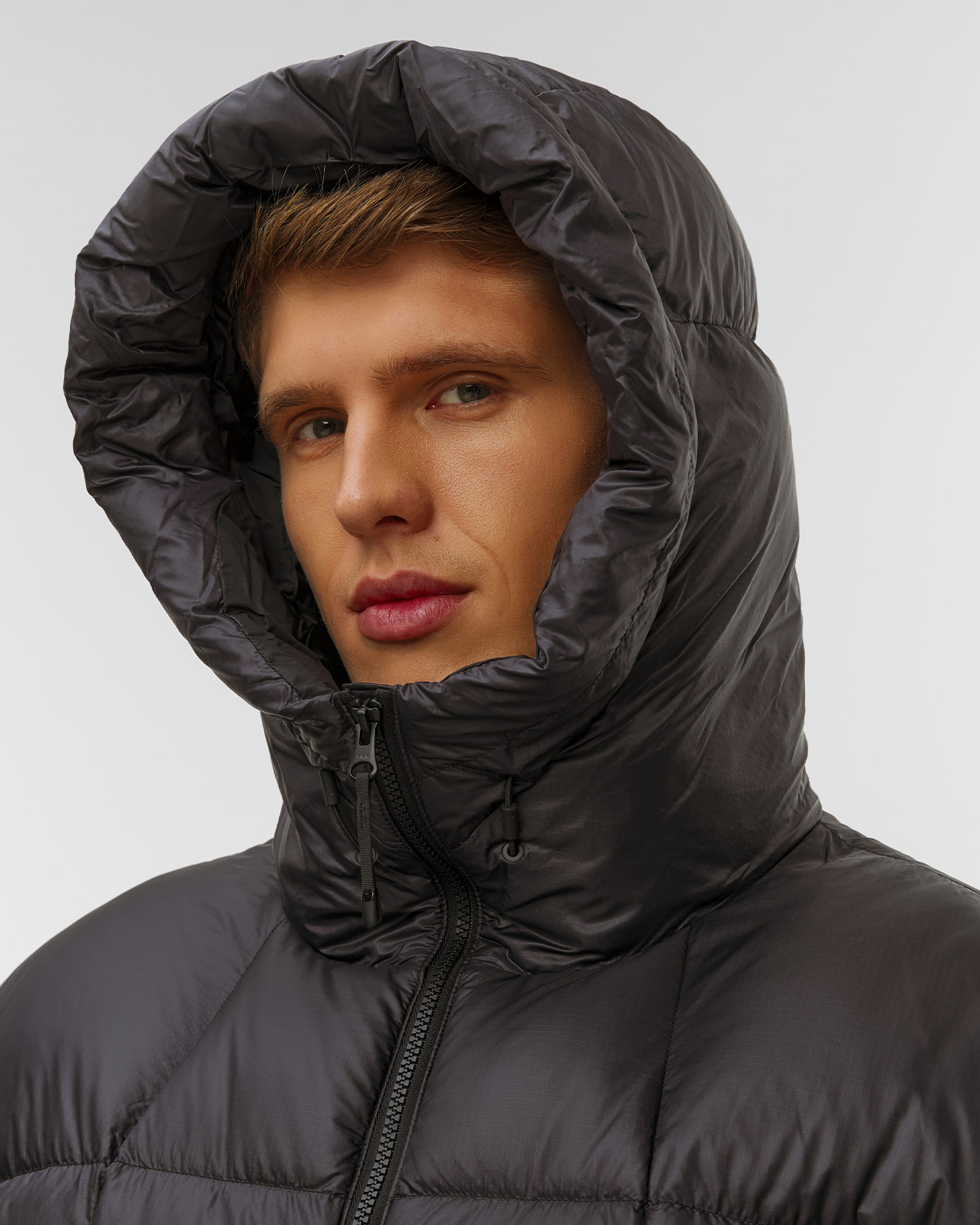 Parka de puf pentru bărbați Goldwin Pertex Quantum Down neagră