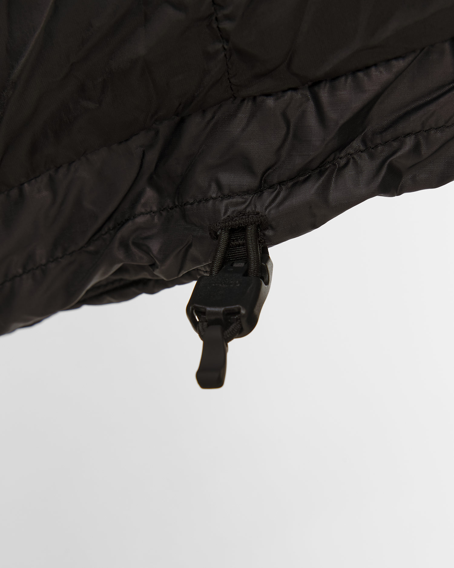 Parka de puf pentru bărbați Goldwin Pertex Quantum Down neagră